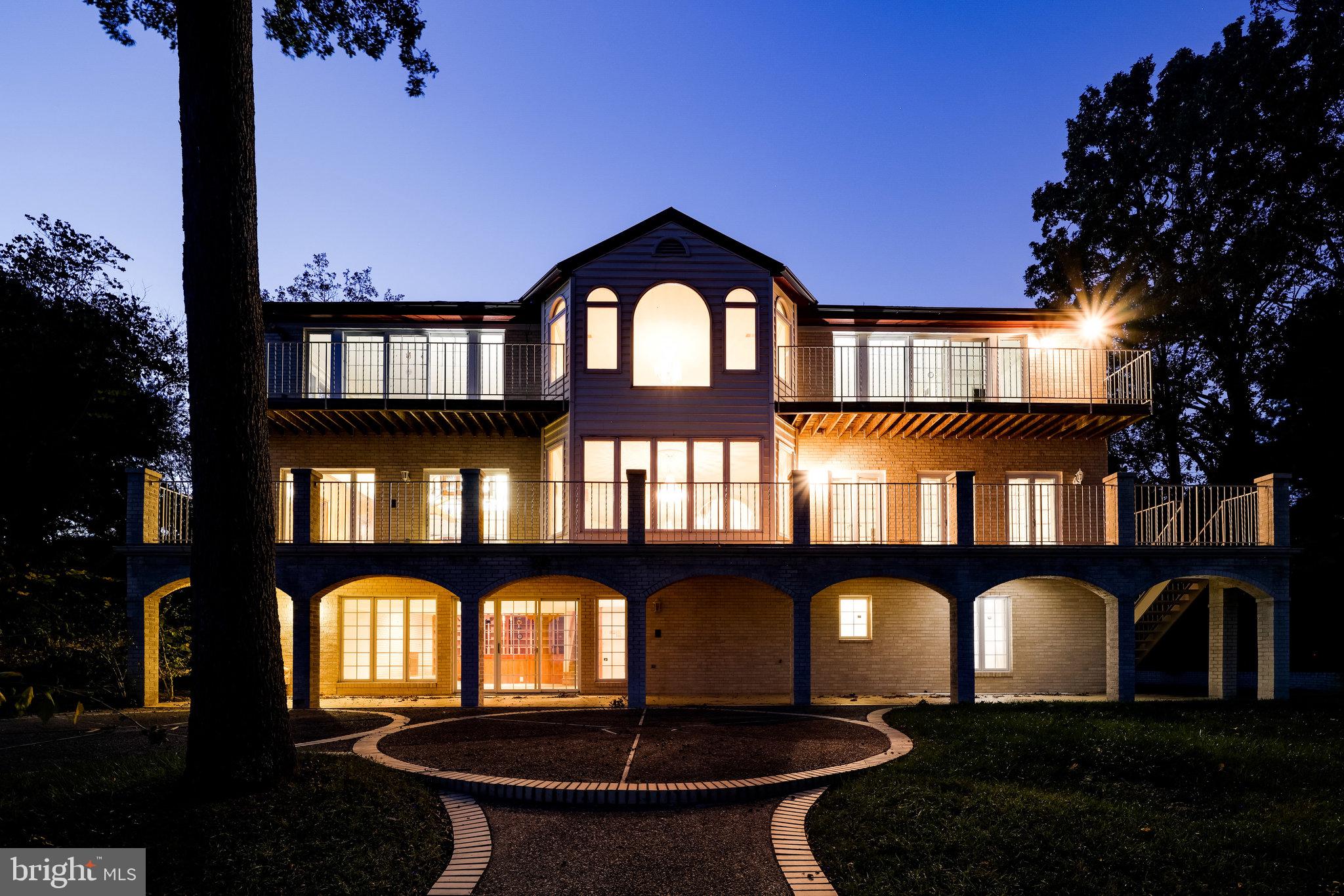 BELLE RIVE - Residential