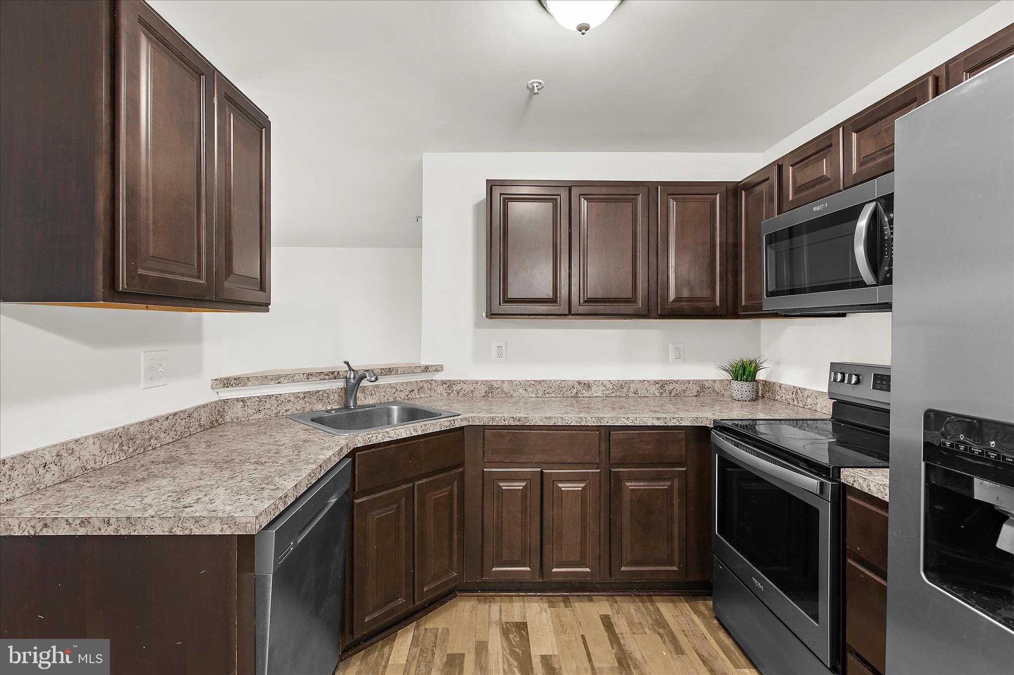 310 BLUE WATER COURT 101