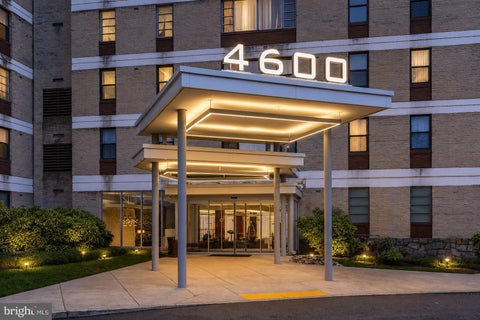 Photo of 4600 Duke Street #1221, ALEXANDRIA, VA 22304 (MLS # VAAX2065300)