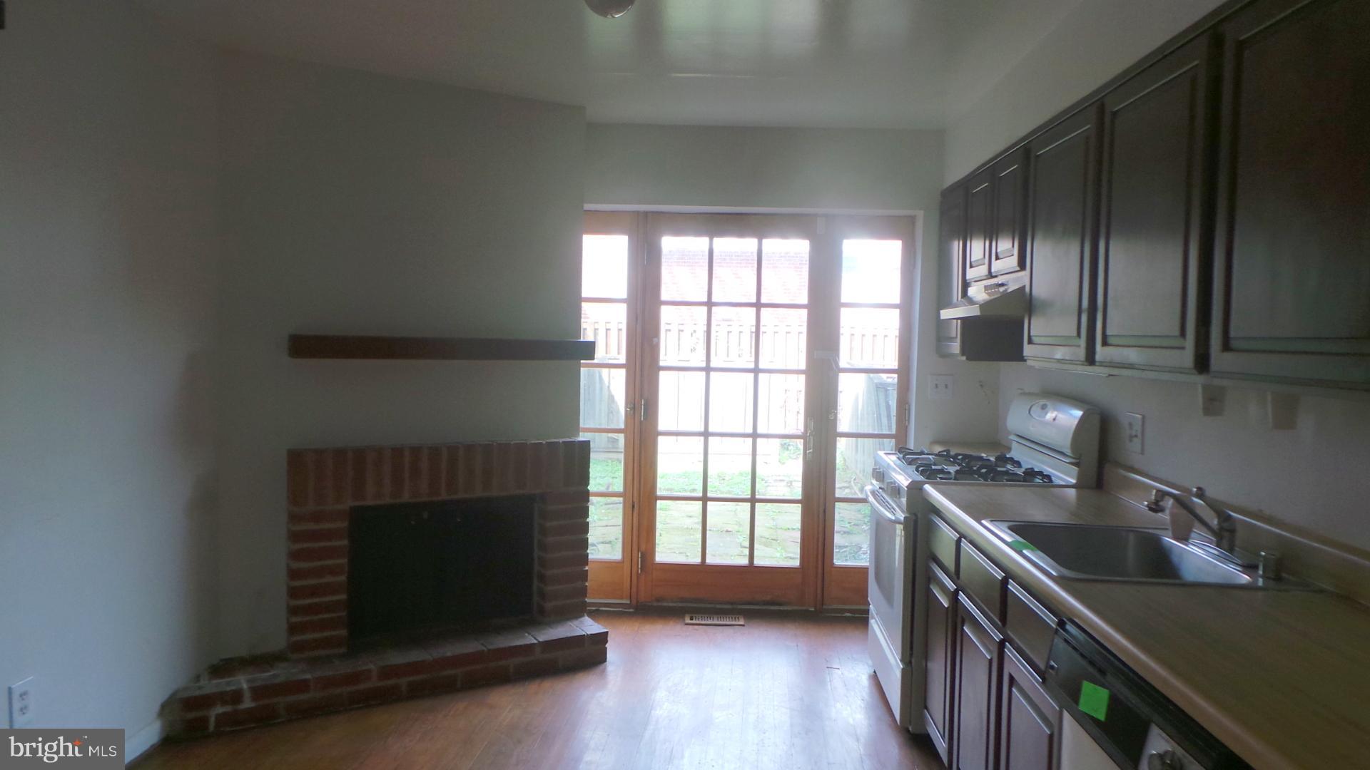 RIDGELY'S DELIGHT - Residential