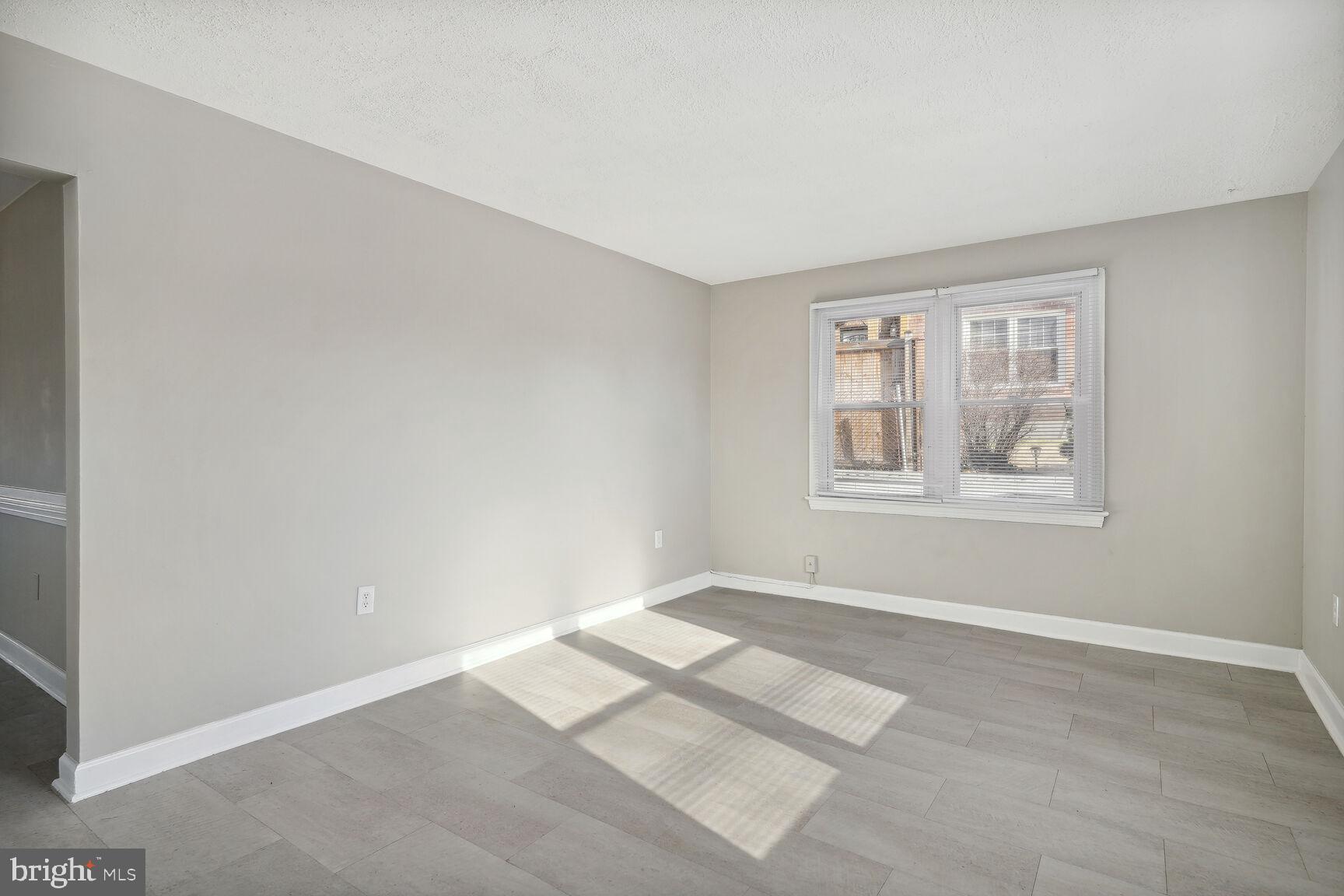 RADIANT VALLEY - Residential