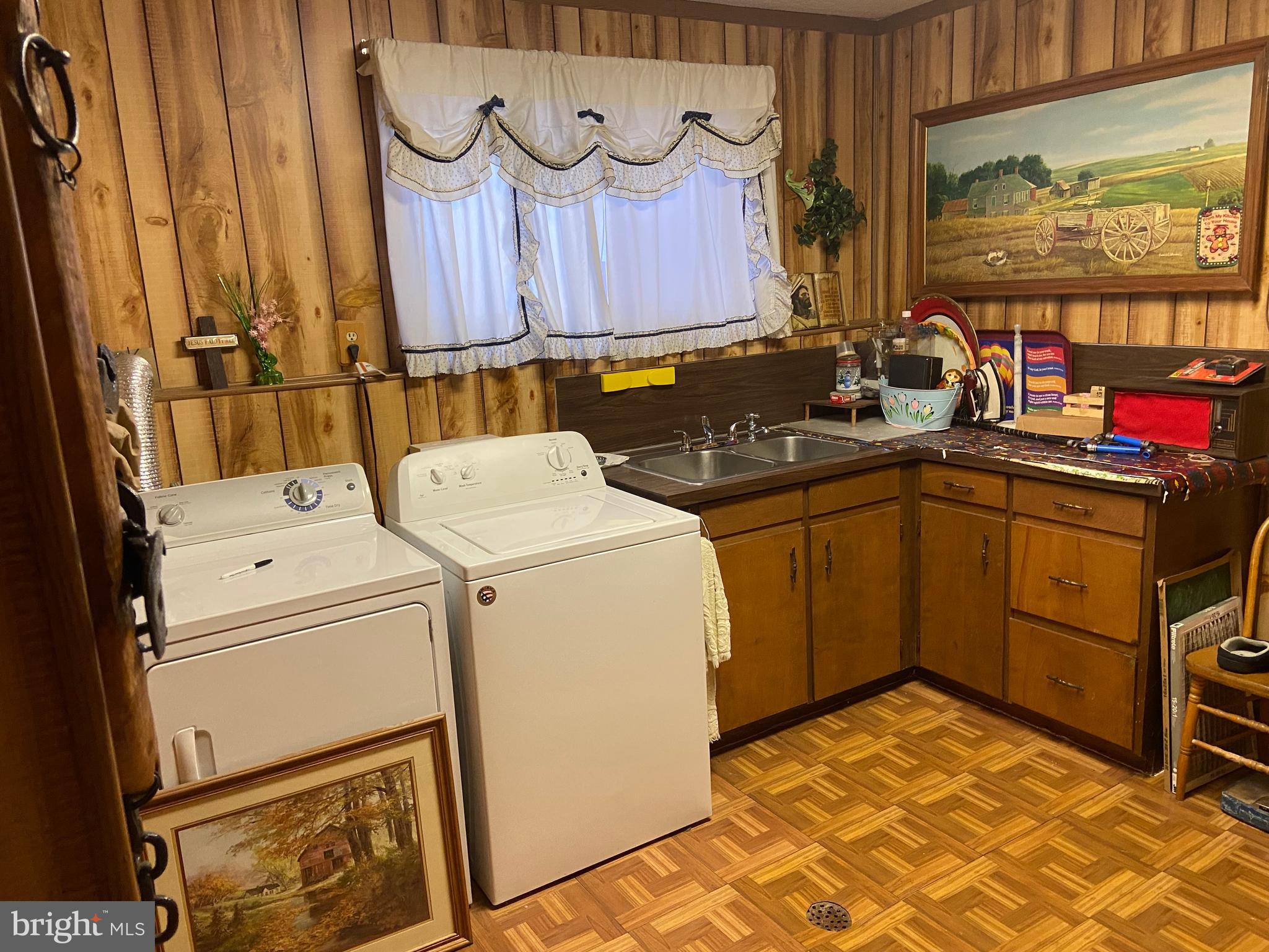 FAIRFIELD - Residential