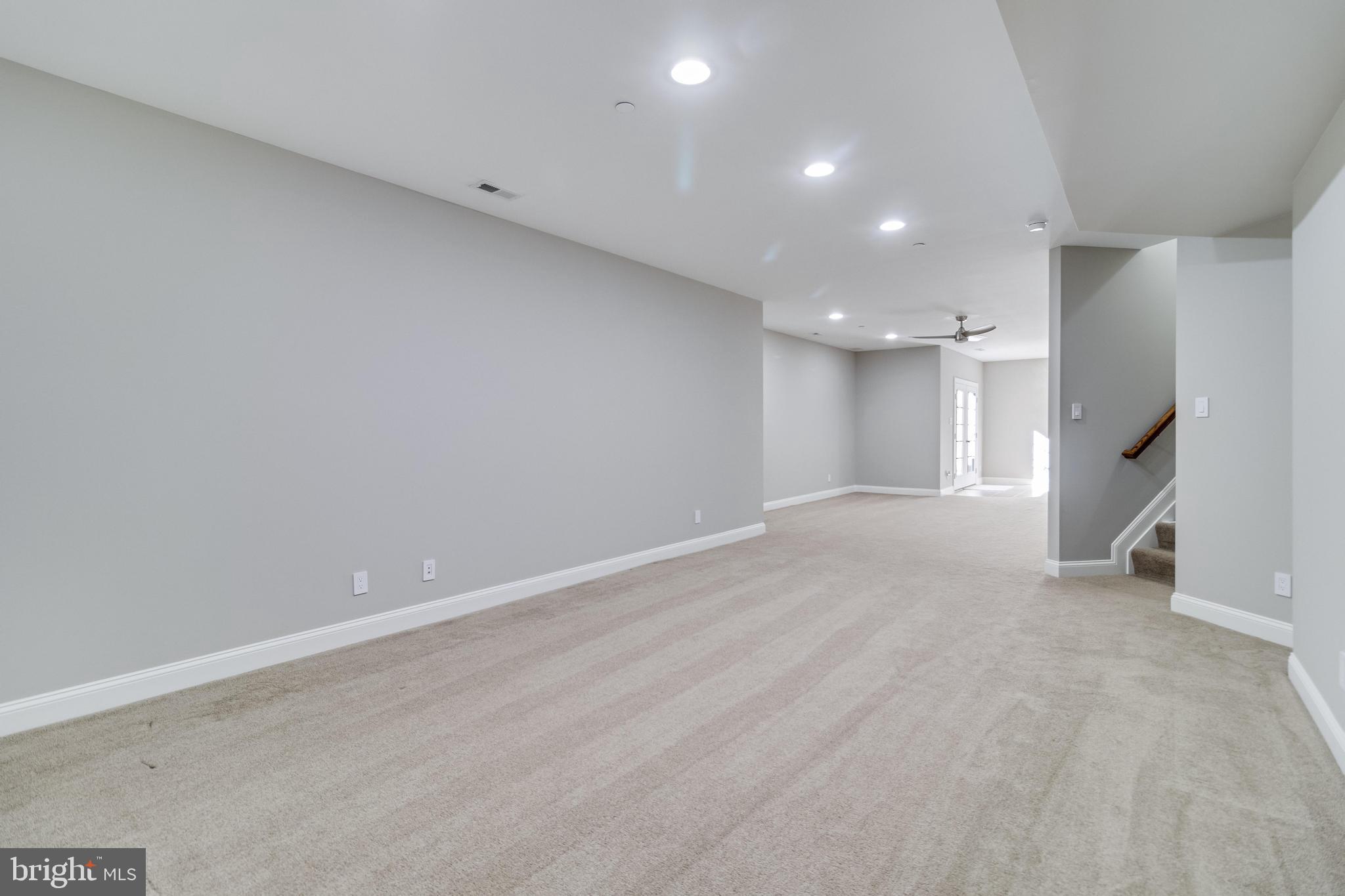 HOLLYBROOK FARM SUB - Residential