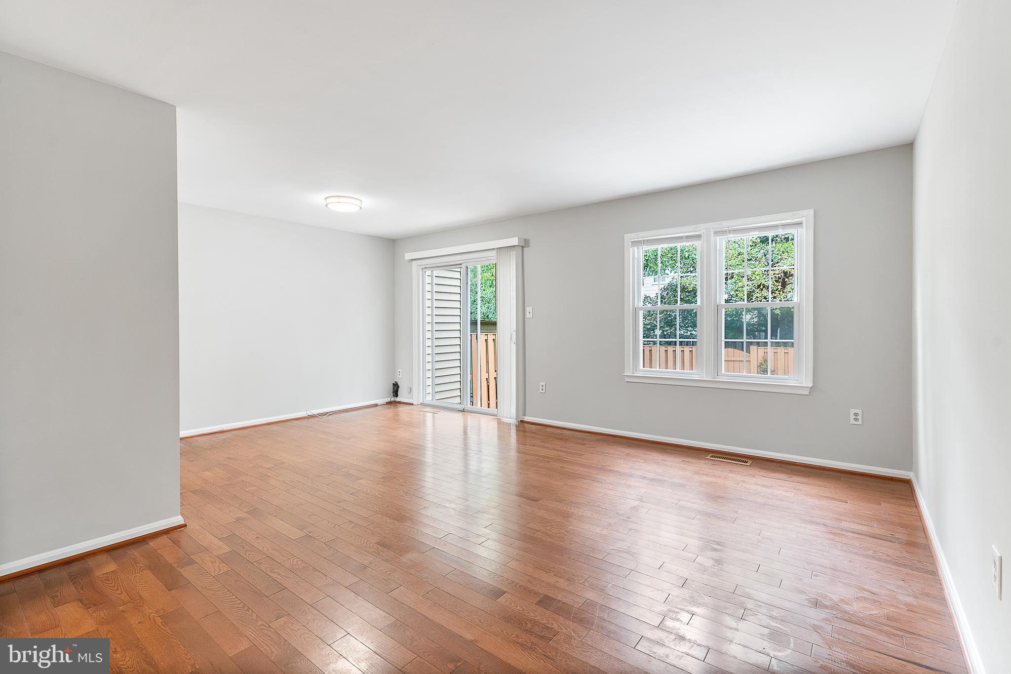 WATERFORD - Residential Lease