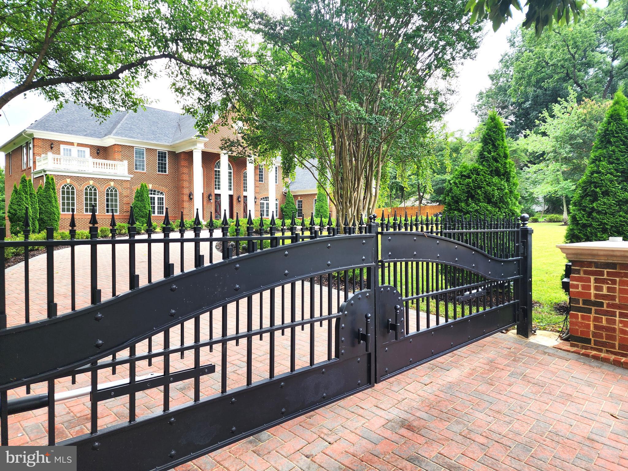 3617 CHAIN BRIDGE ROAD