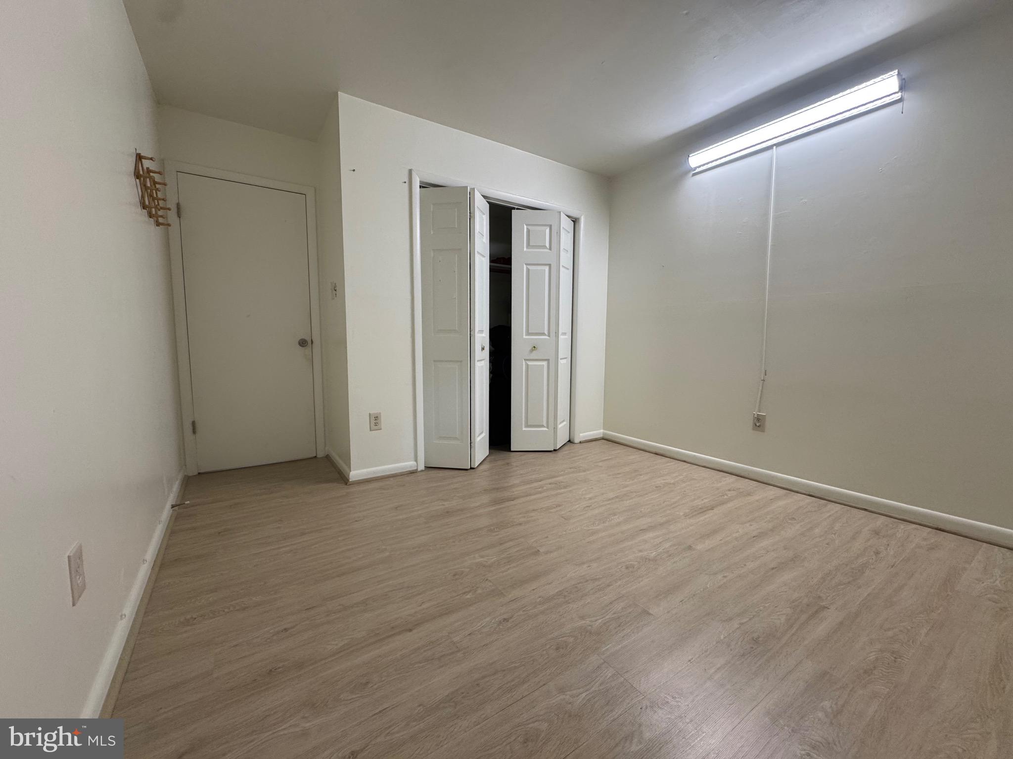 LAUREL - Residential