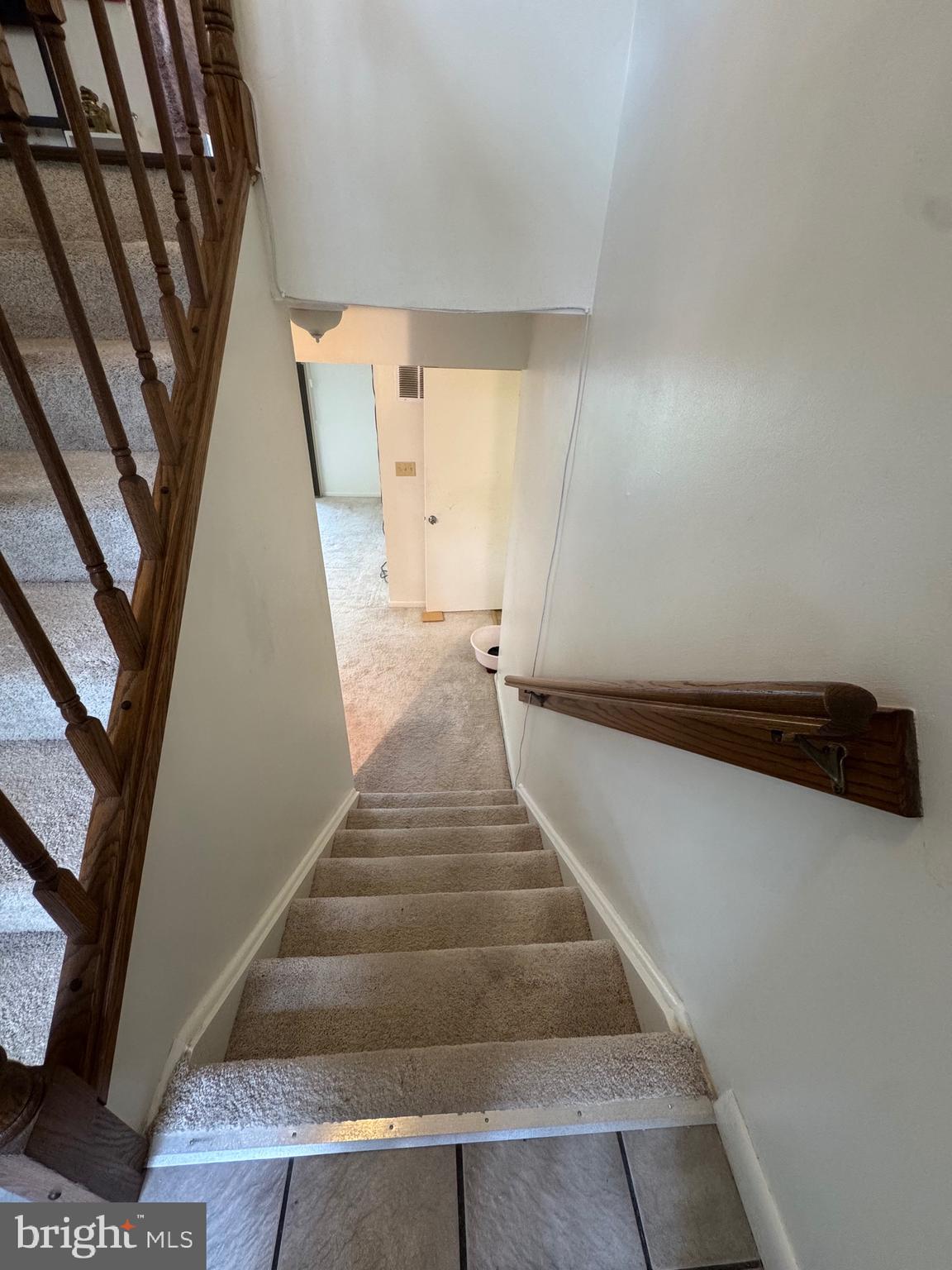 LAUREL - Residential