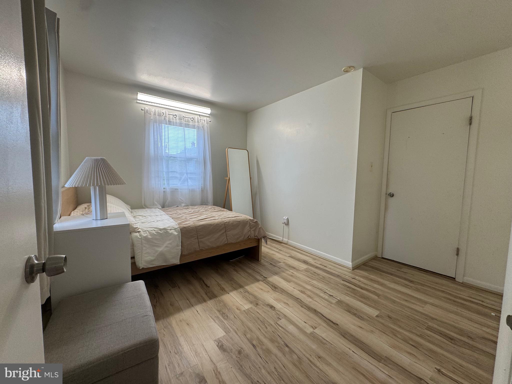 LAUREL - Residential