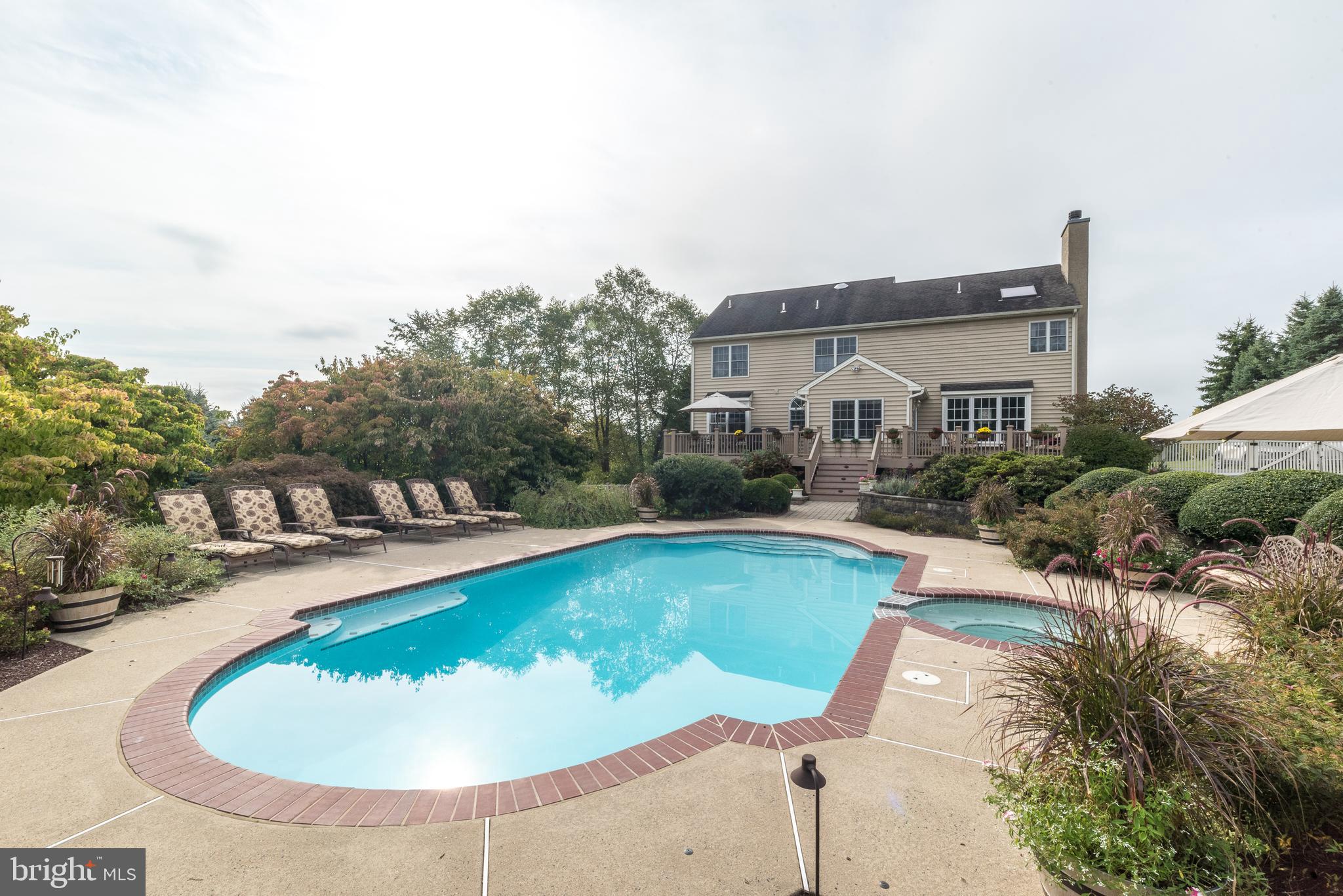 KINTNER RIDGE - Residential