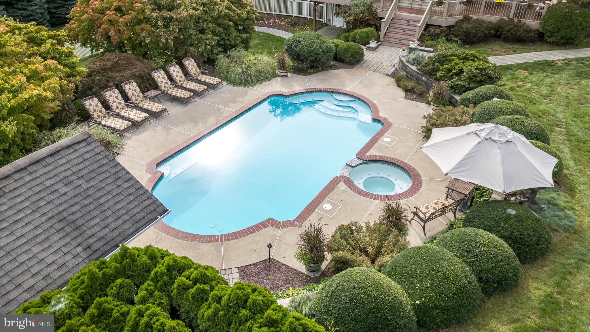 KINTNER RIDGE - Residential