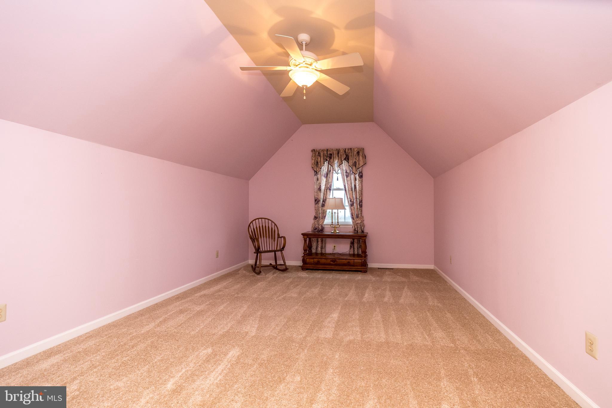 KINTNER RIDGE - Residential