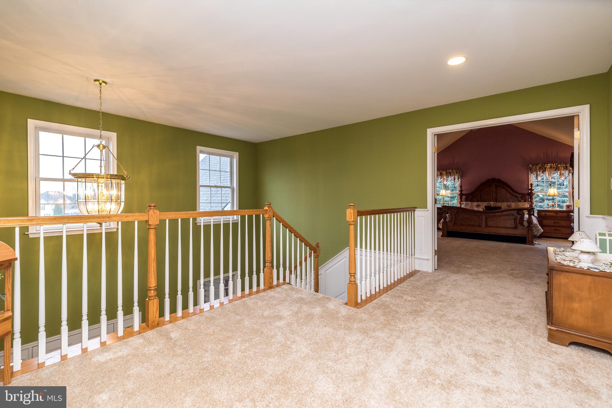 KINTNER RIDGE - Residential