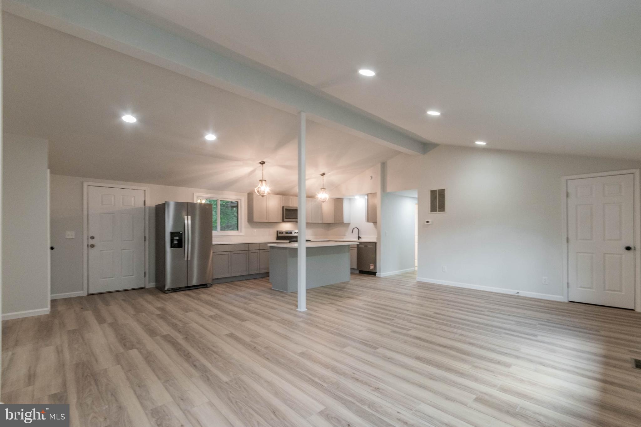 MONTEVALLO HILLS - Residential Lease