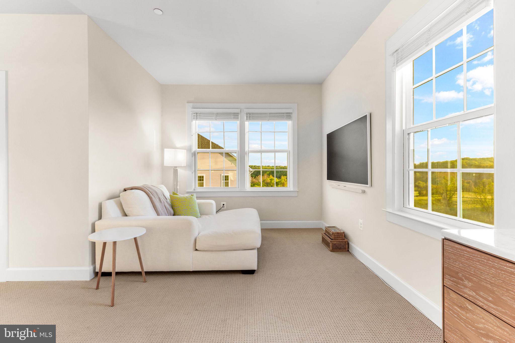 THE ESTATES AT MILL CREEK - Residential