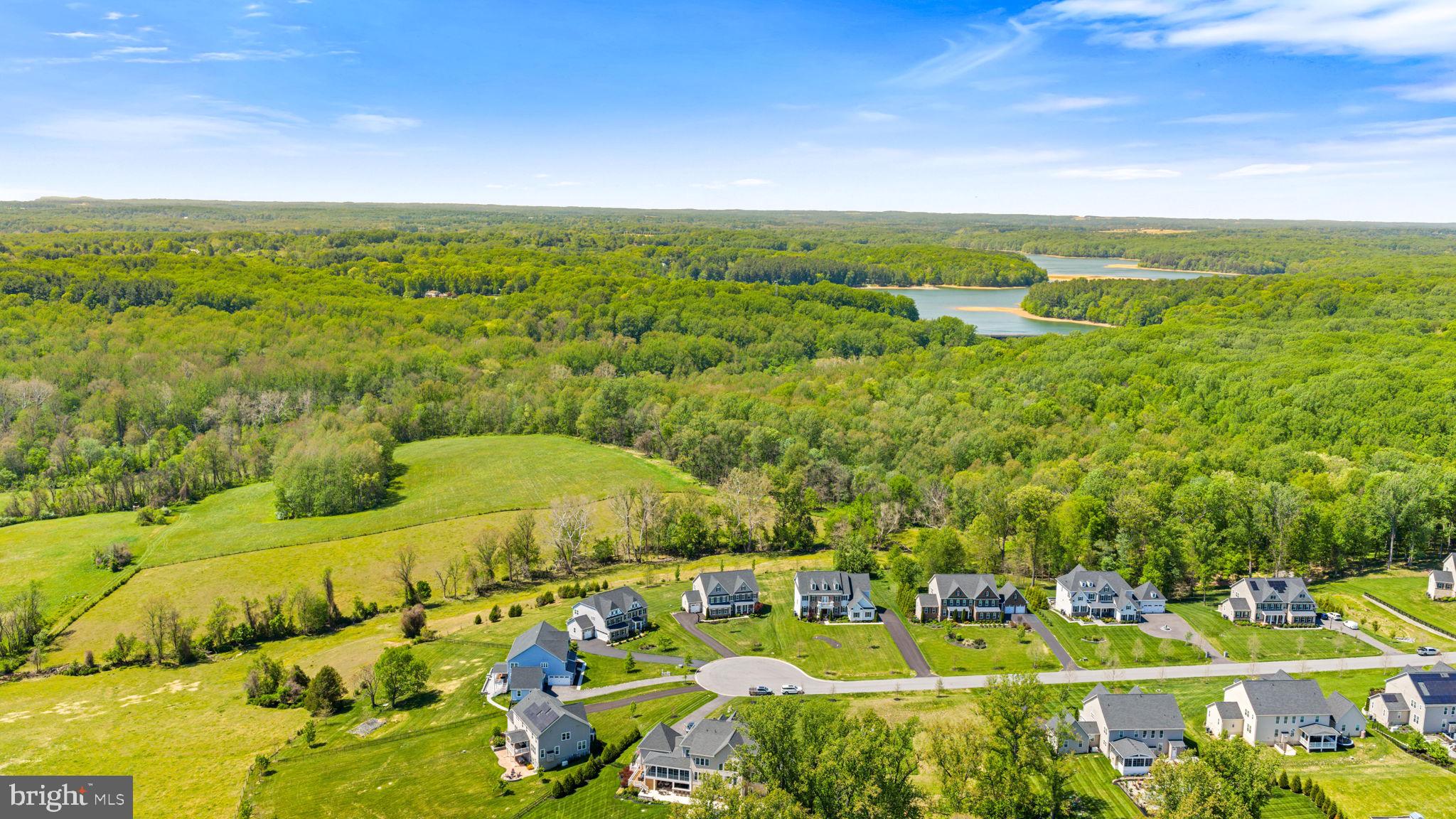 THE ESTATES AT MILL CREEK - Residential