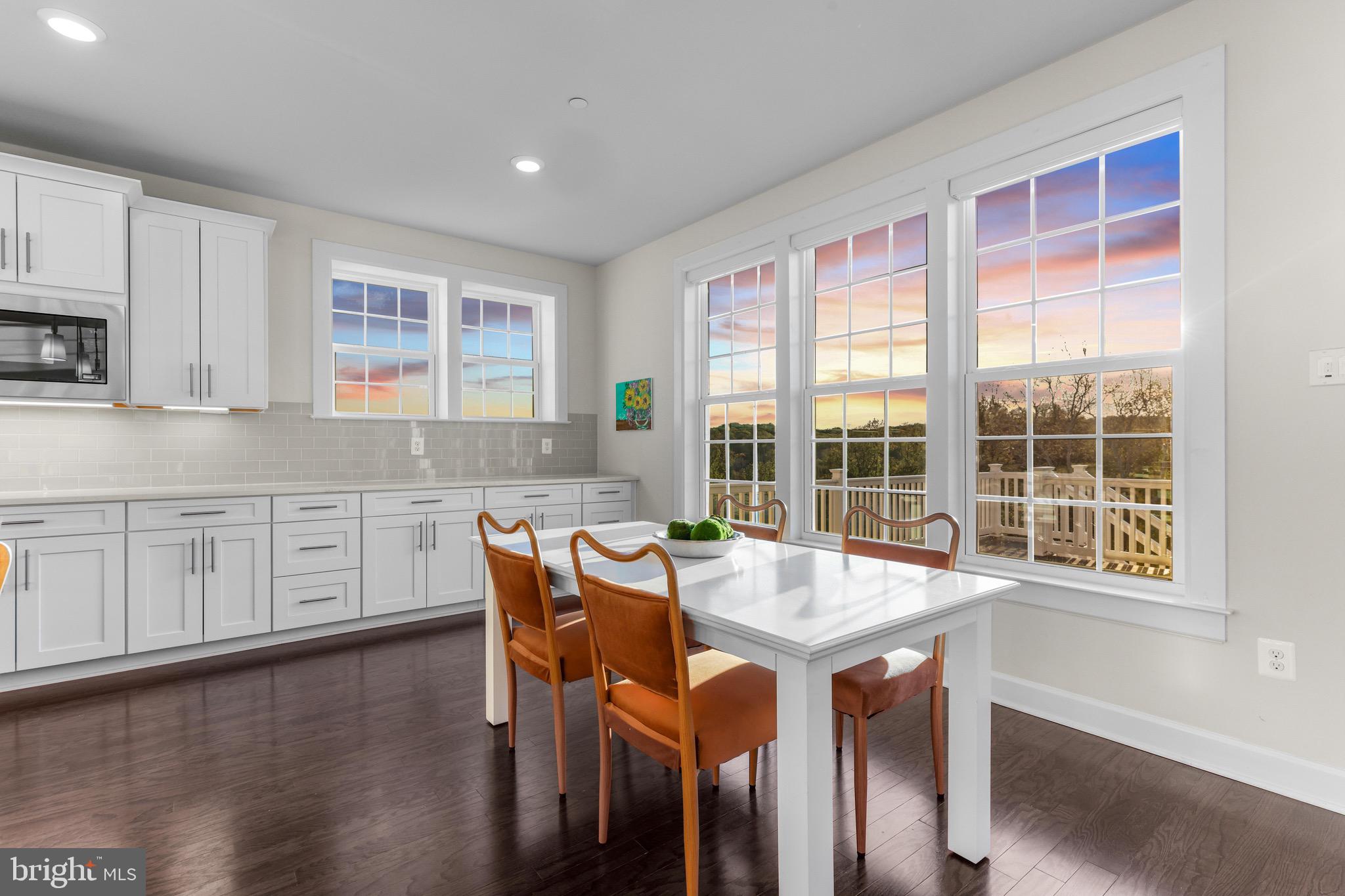 THE ESTATES AT MILL CREEK - Residential