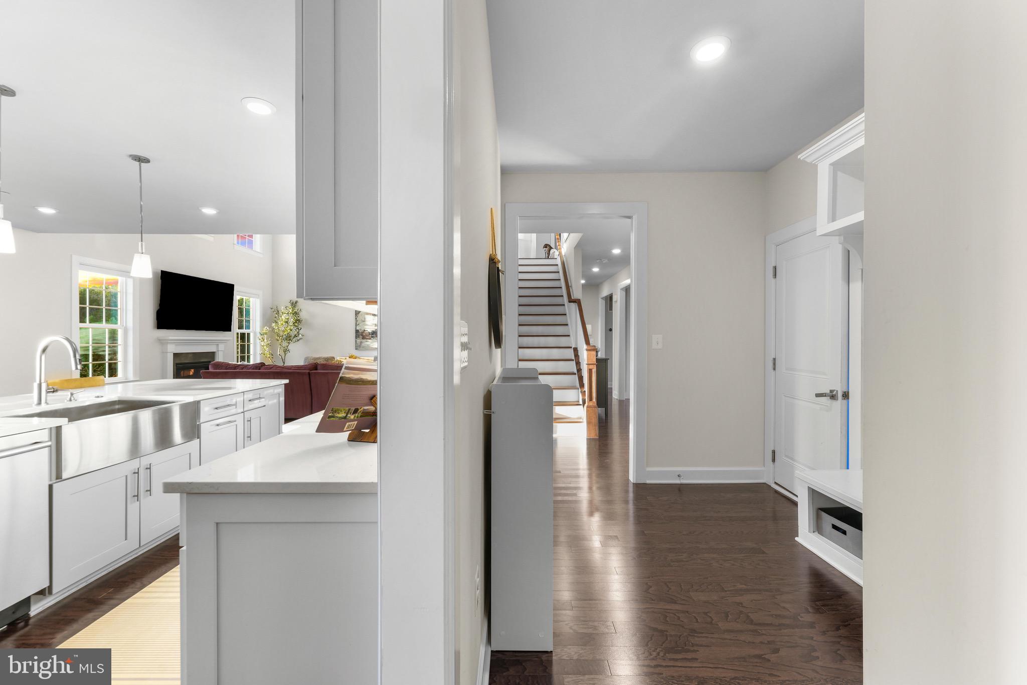THE ESTATES AT MILL CREEK - Residential