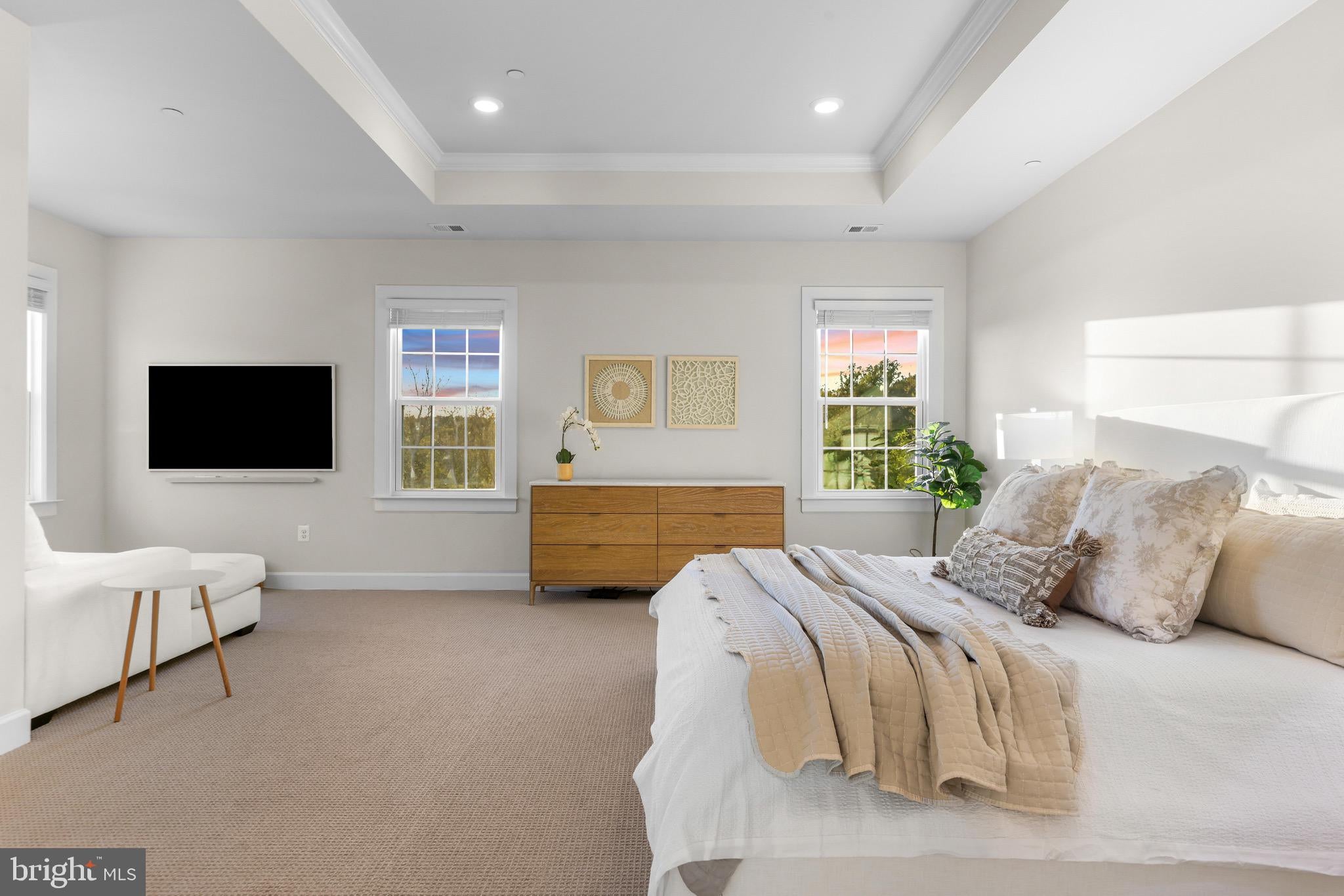 THE ESTATES AT MILL CREEK - Residential