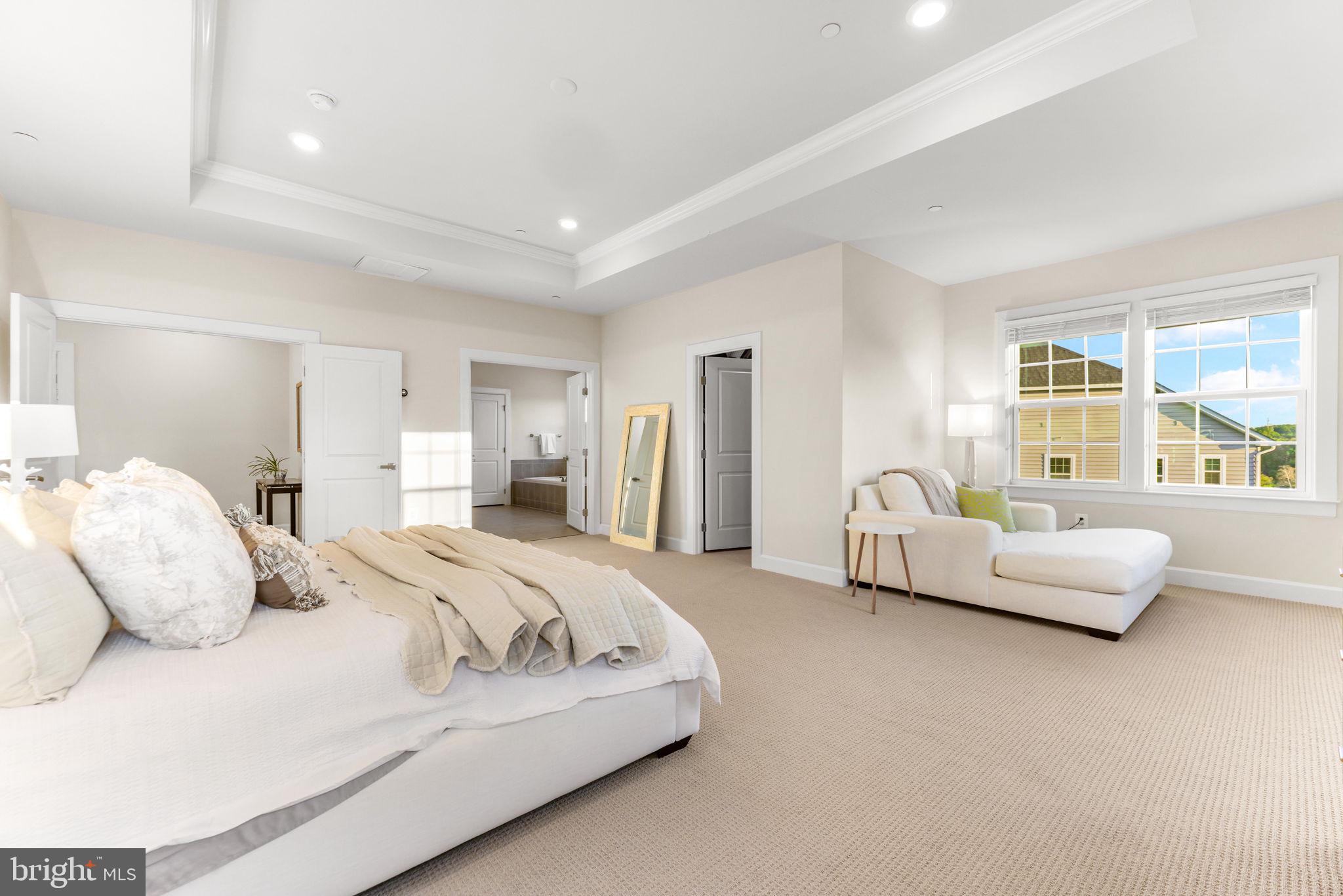 THE ESTATES AT MILL CREEK - Residential