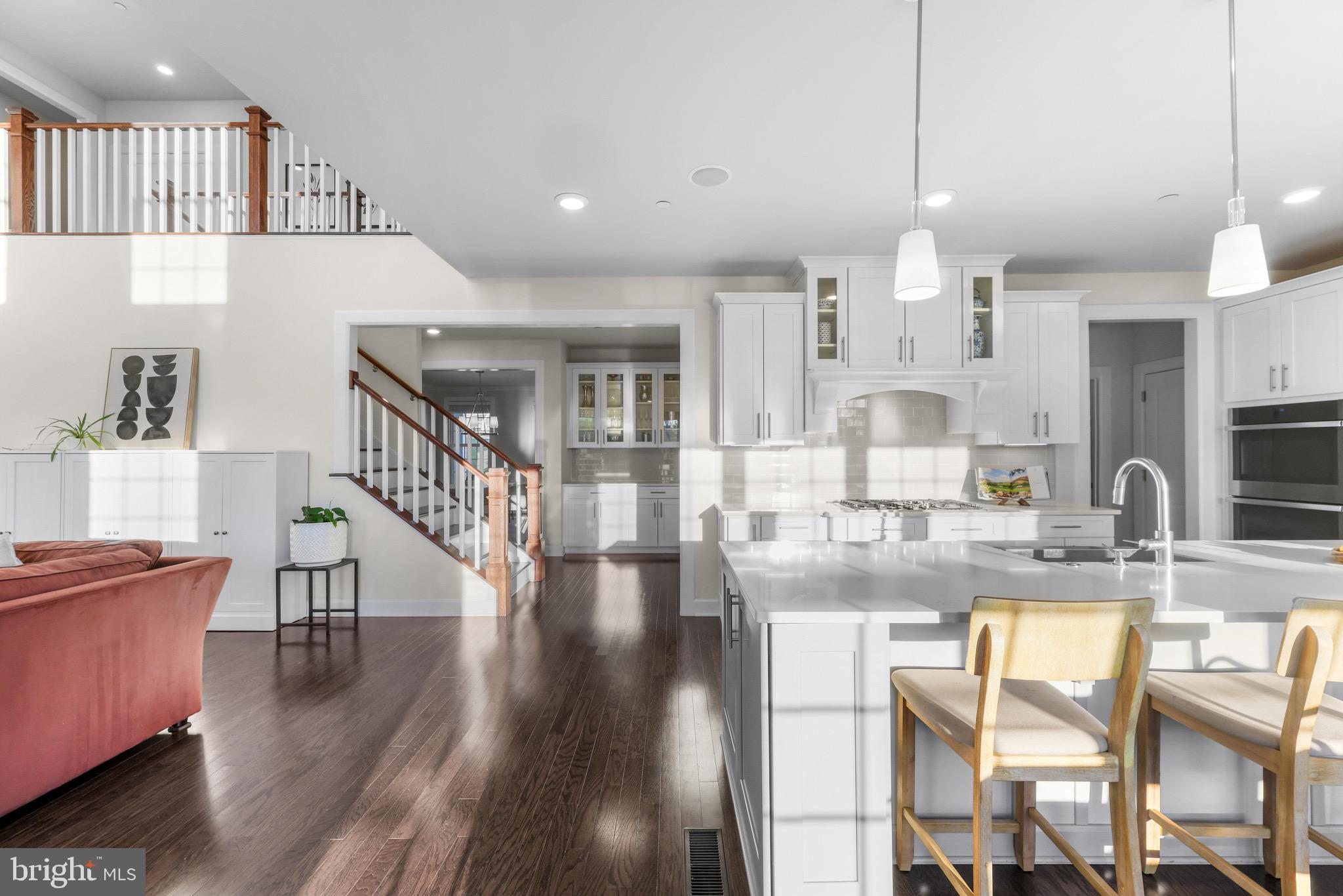 THE ESTATES AT MILL CREEK - Residential