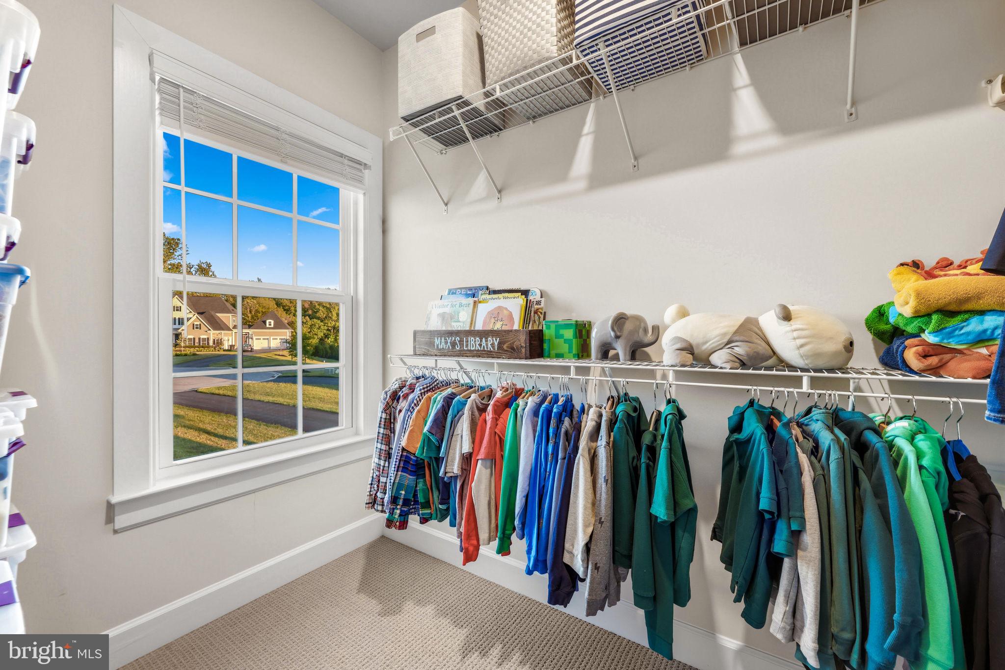 THE ESTATES AT MILL CREEK - Residential