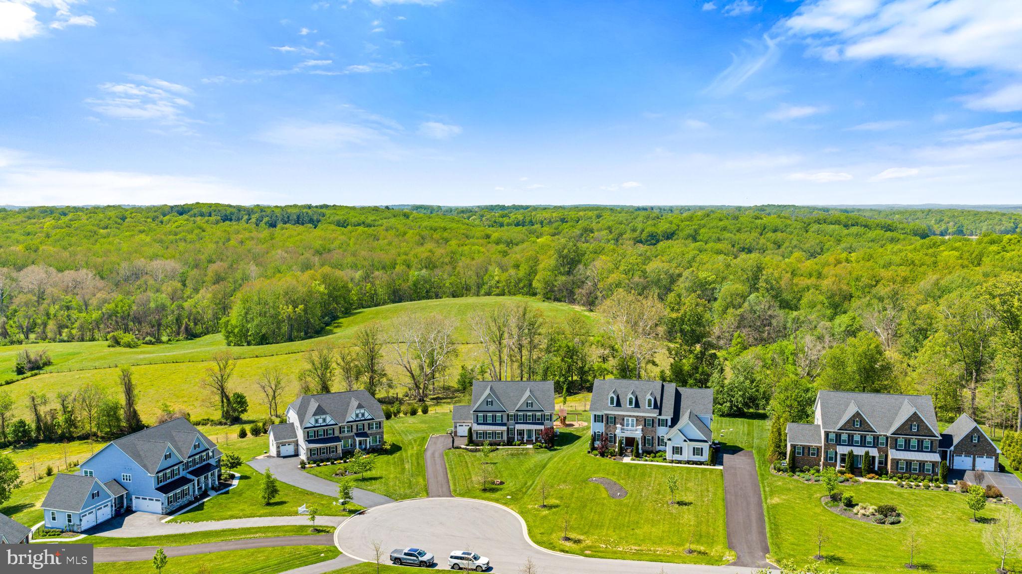 THE ESTATES AT MILL CREEK - Residential