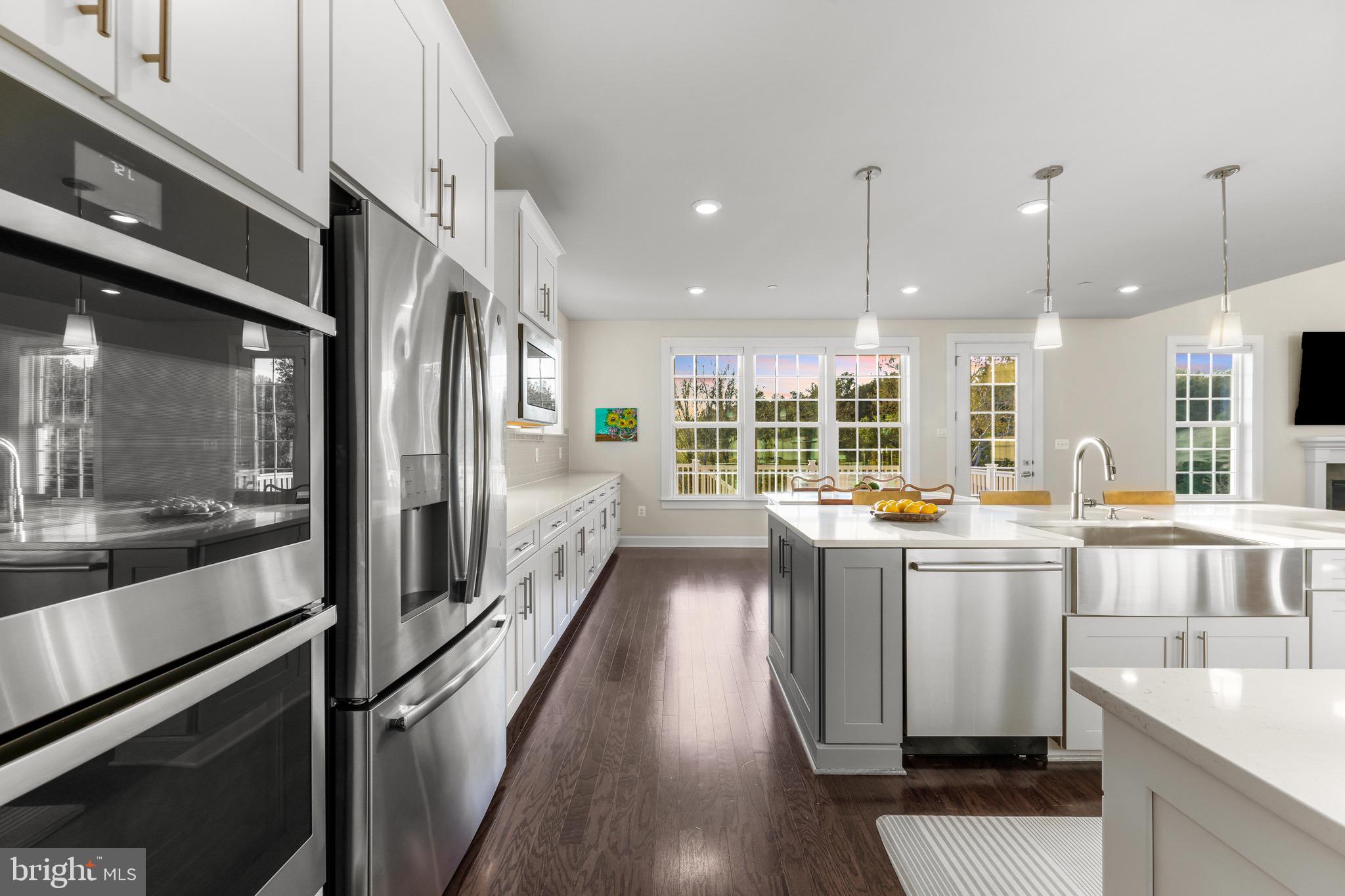 THE ESTATES AT MILL CREEK - Residential