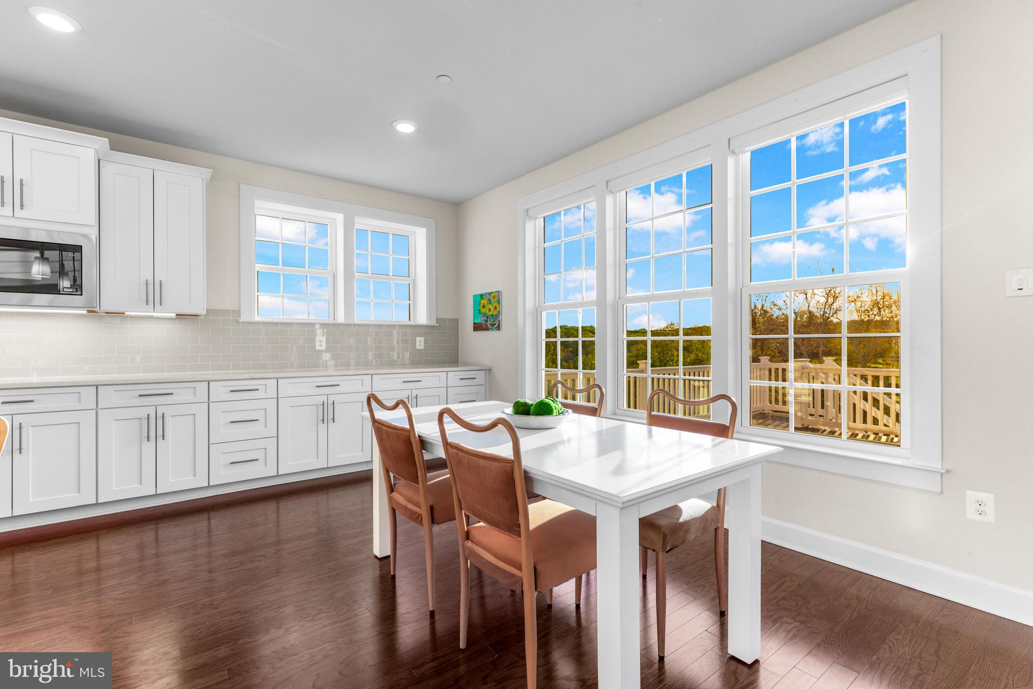 THE ESTATES AT MILL CREEK - Residential