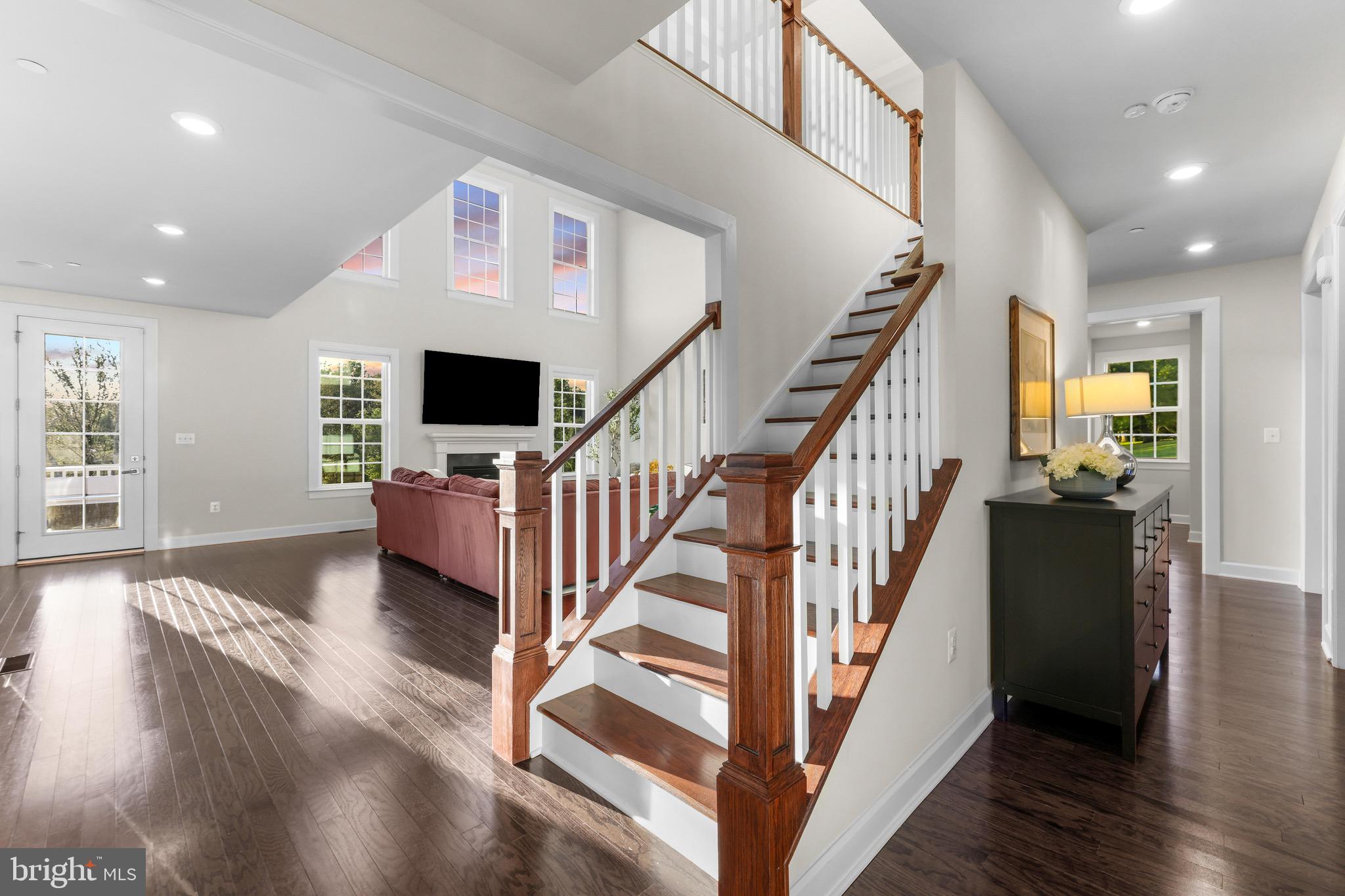 THE ESTATES AT MILL CREEK - Residential