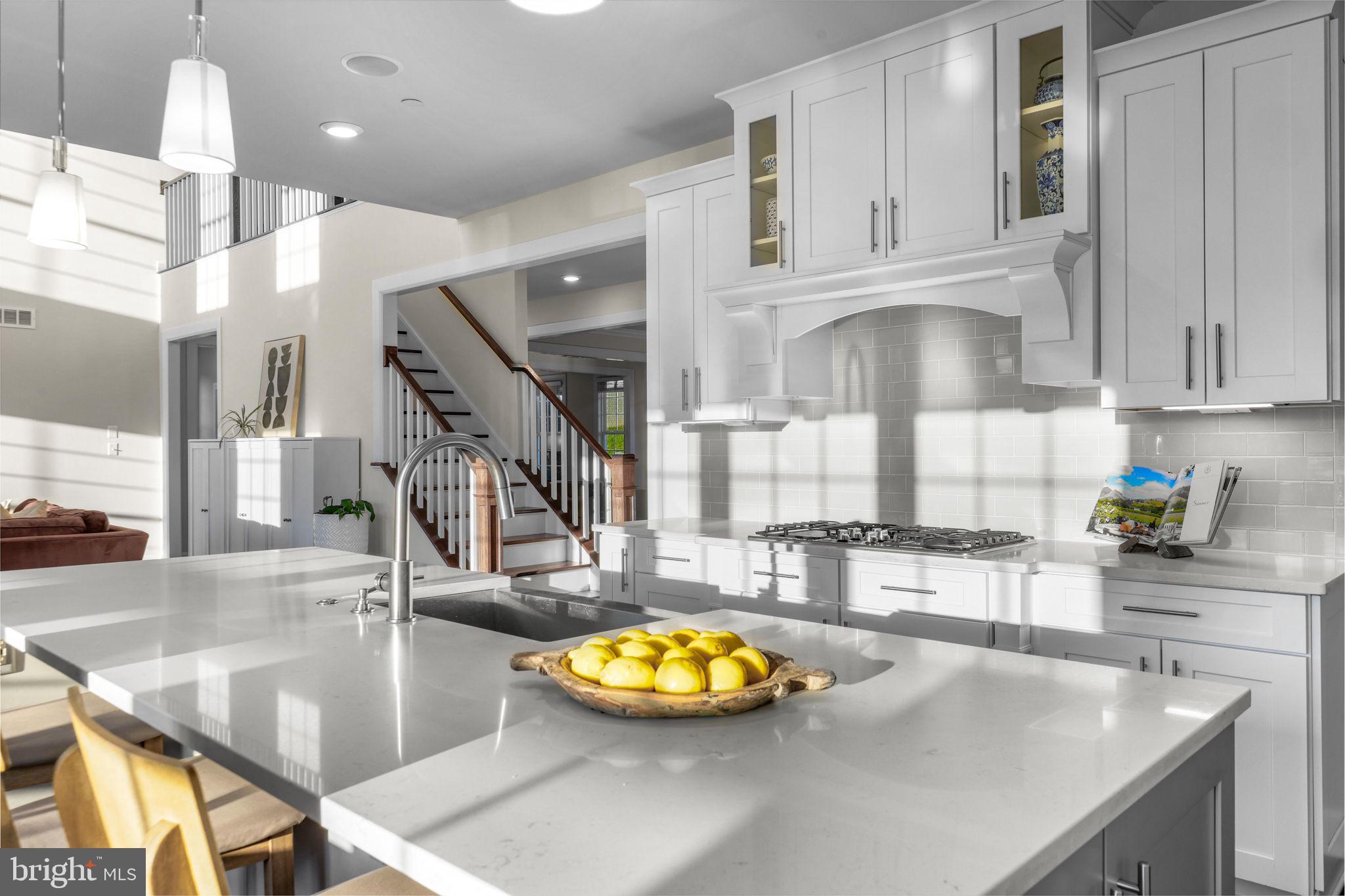 THE ESTATES AT MILL CREEK - Residential