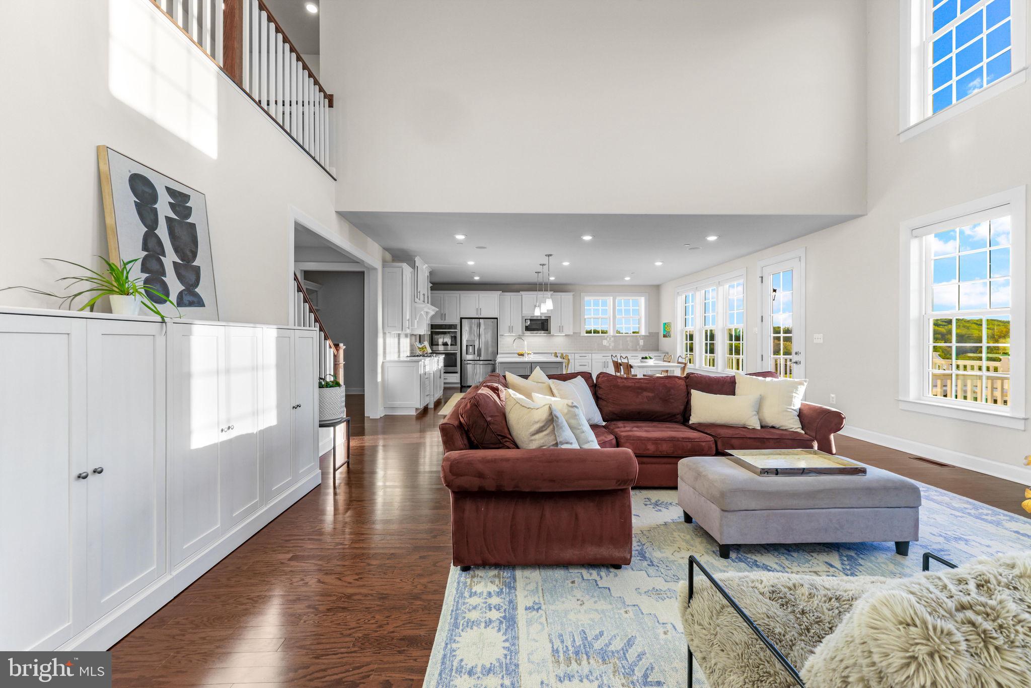 THE ESTATES AT MILL CREEK - Residential