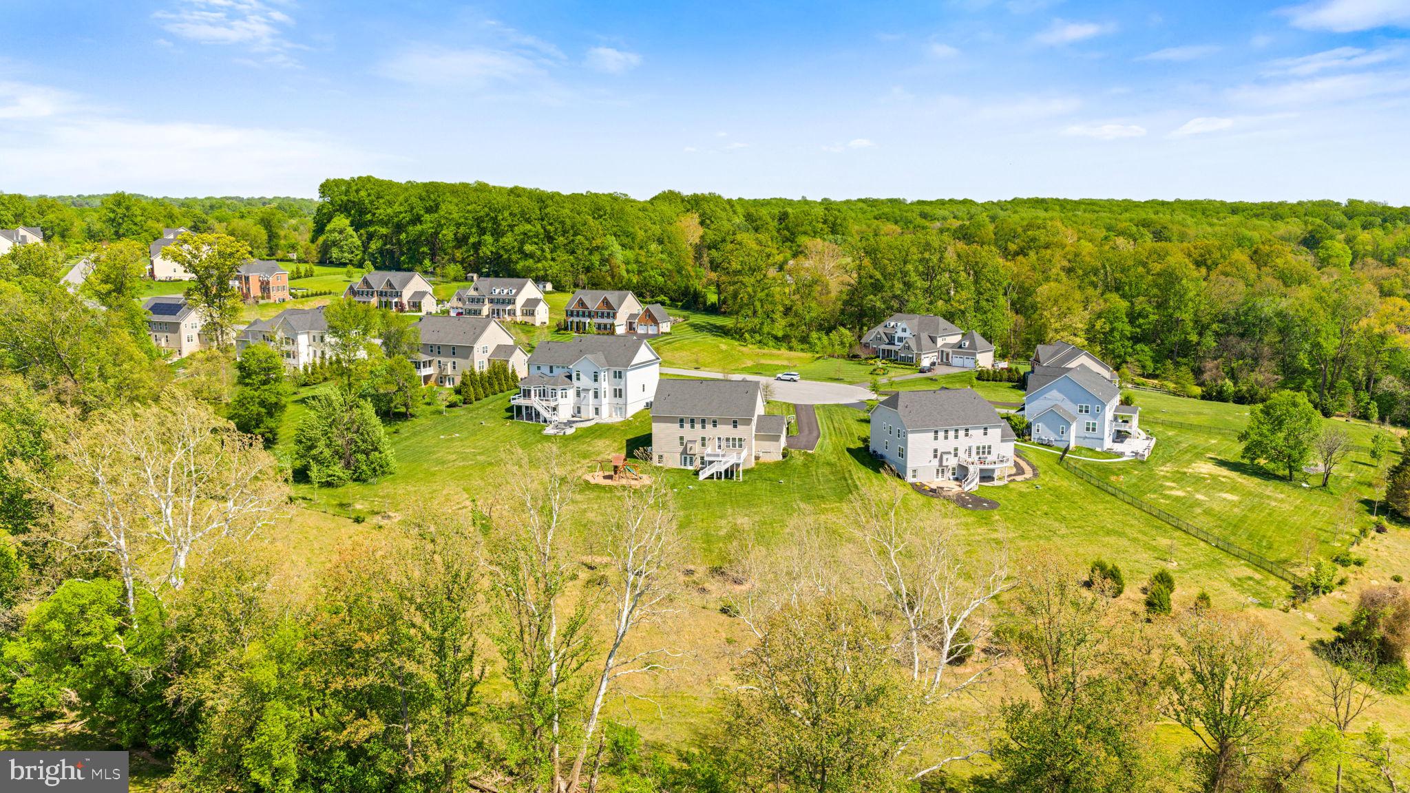 THE ESTATES AT MILL CREEK - Residential