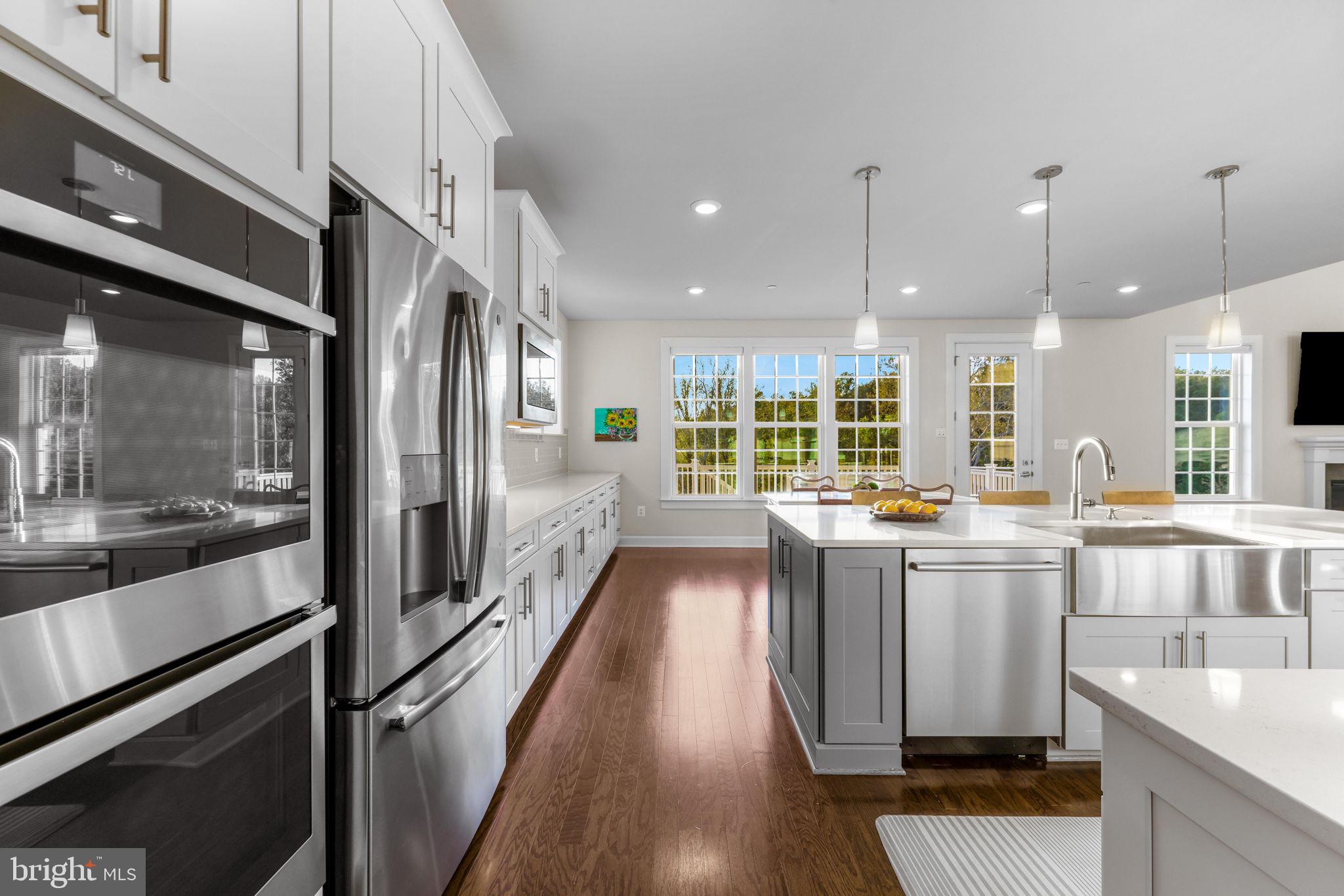 THE ESTATES AT MILL CREEK - Residential