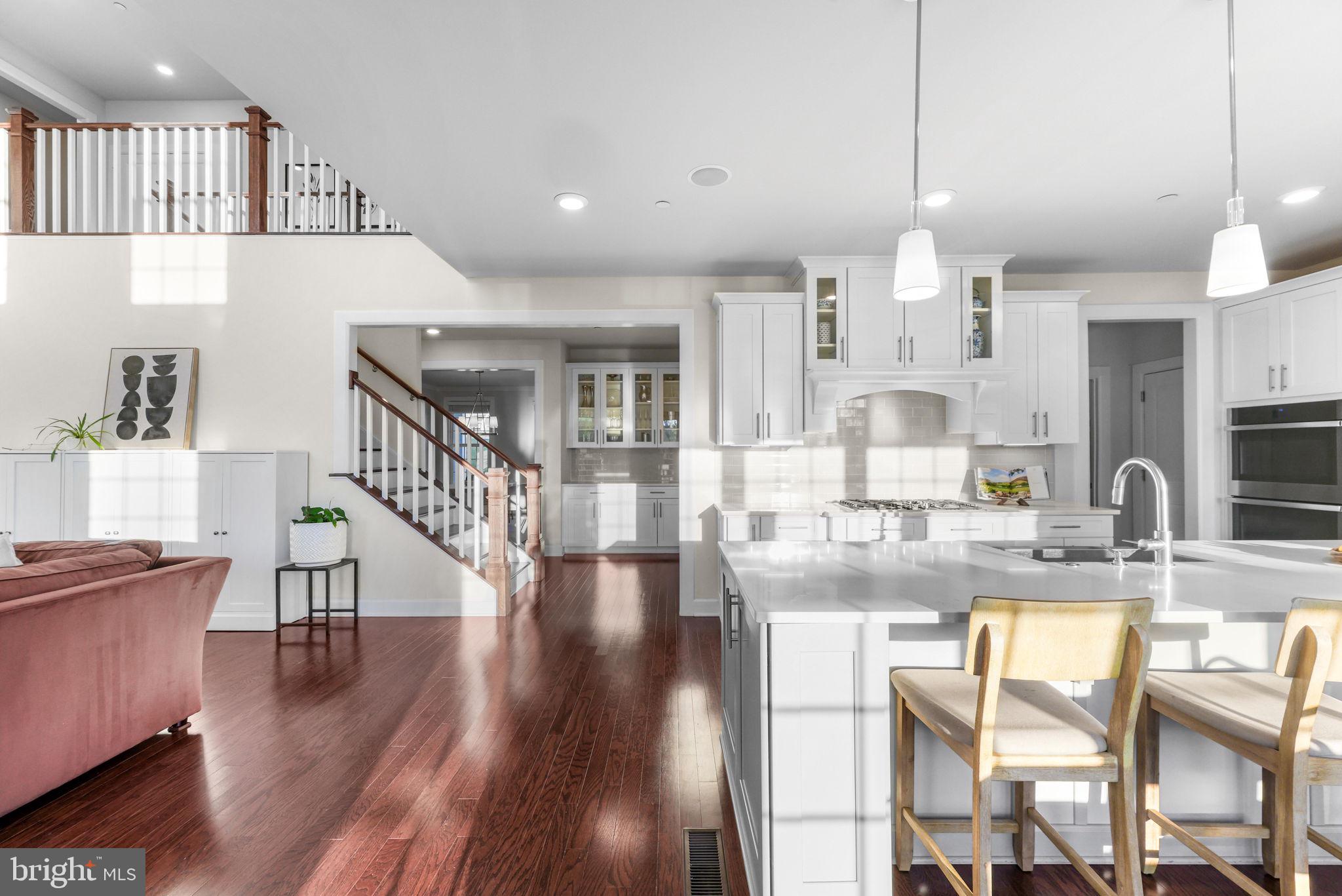 THE ESTATES AT MILL CREEK - Residential