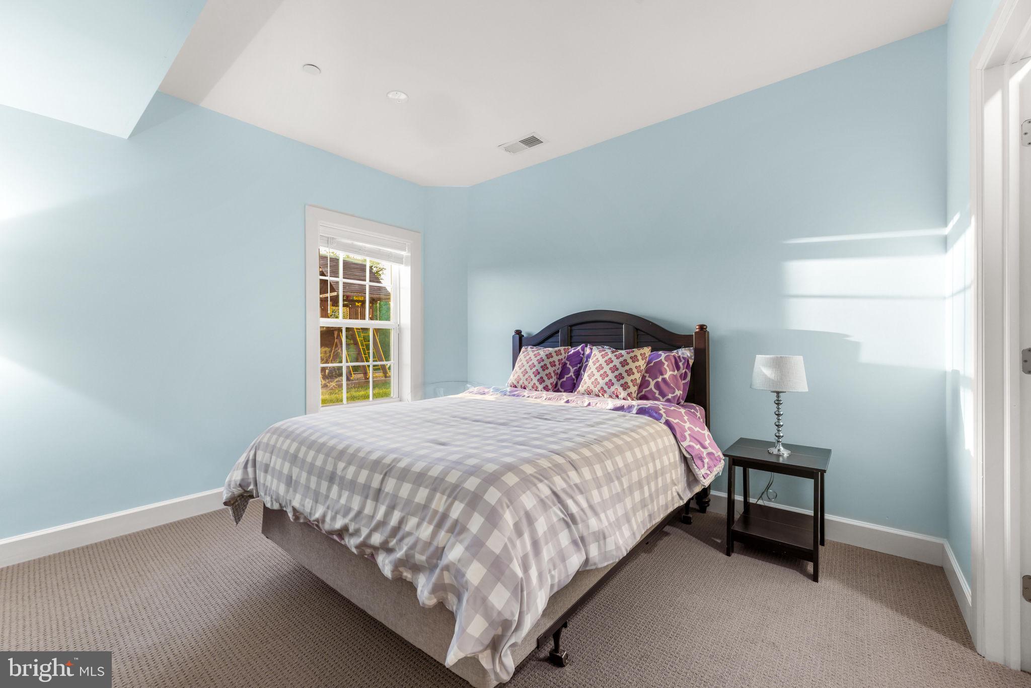 THE ESTATES AT MILL CREEK - Residential