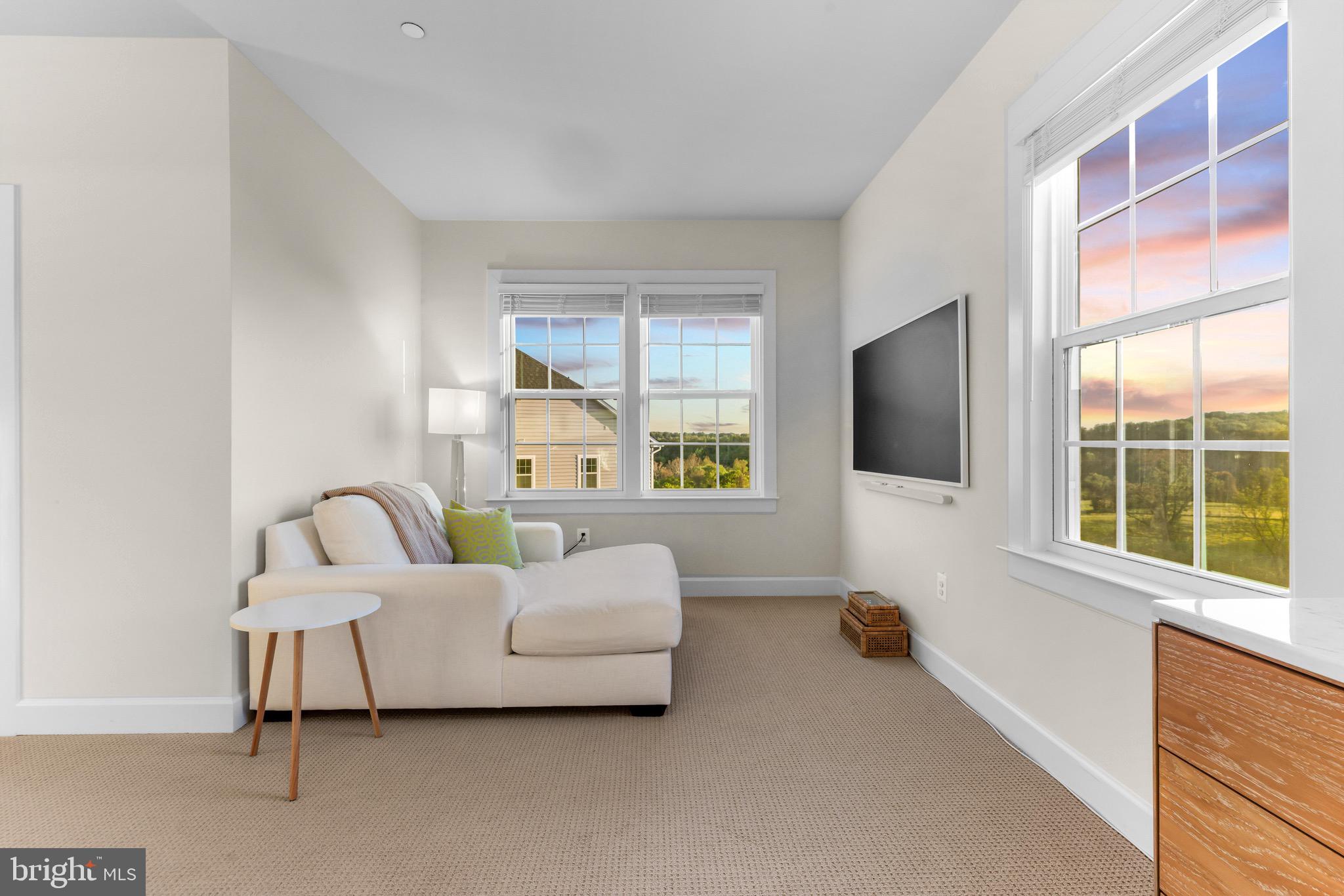 THE ESTATES AT MILL CREEK - Residential