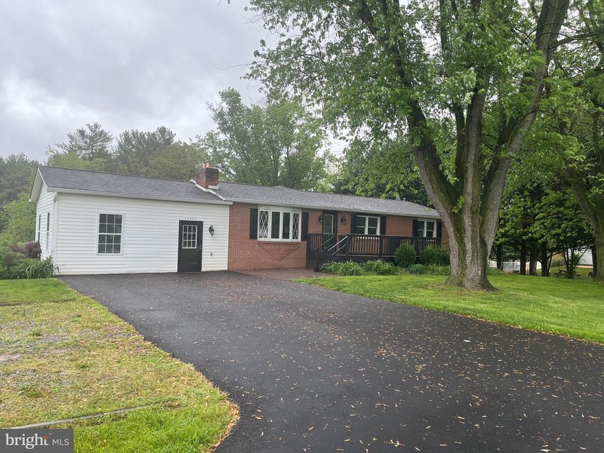 Cute as a button and ready for you!  This is a Lower level unit in 2 unit detached home located in country setting!  Perfect opportunity for In-Law or Au-Pair situation offering privacy but within the same home.  Freshly painted throughout and new hot water heater too.   Separately metered for electric.  Lots of built in custom storage shelving too.
Back yard is spacious and perfect for outdoor entertaining with summer barbeques and more.  Want to plant a garden?  You have plenty of space for growing your own veges here!
$1700.00/month plus utilities