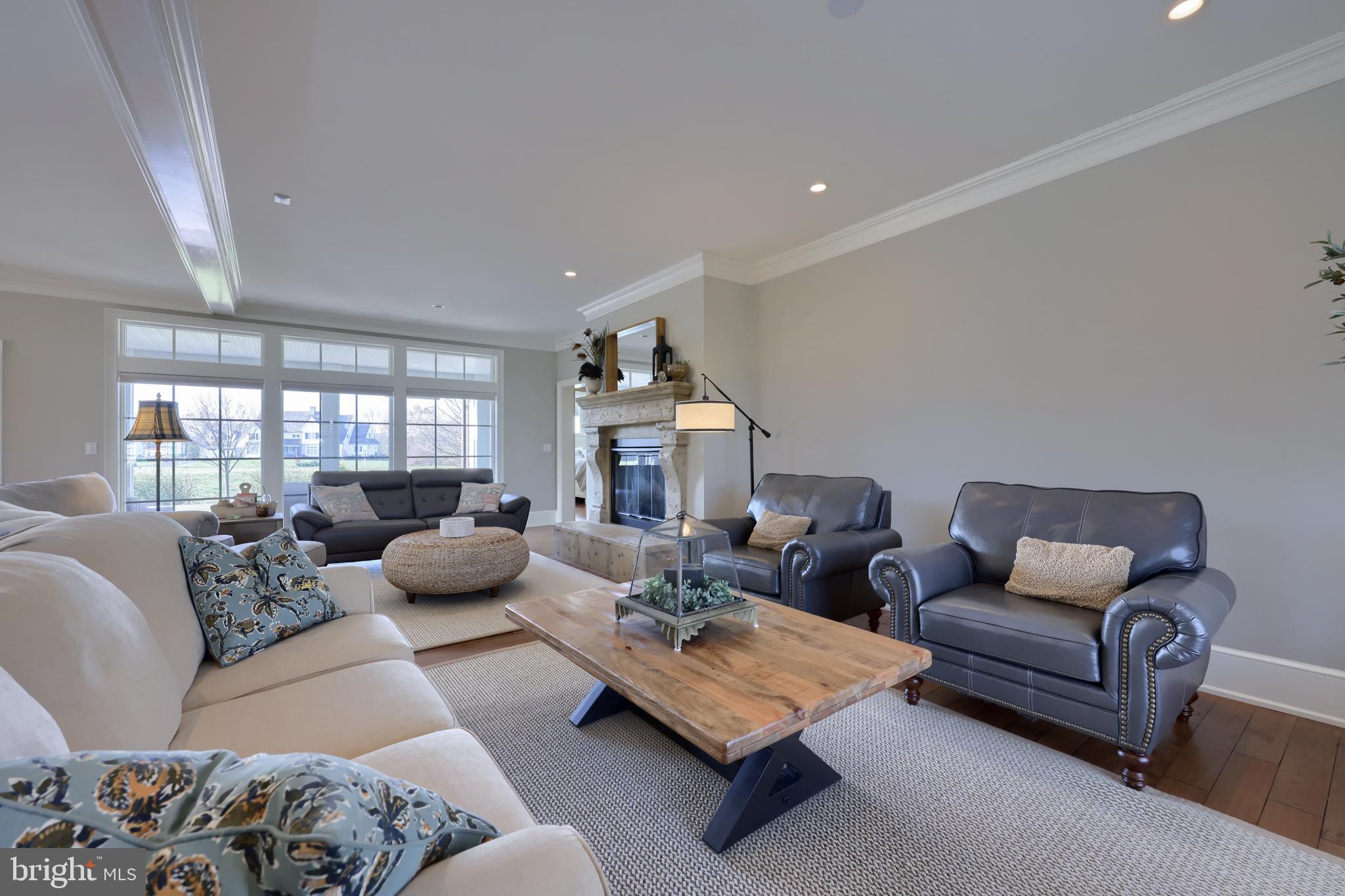 FARM ON QUARRY ROAD - Residential