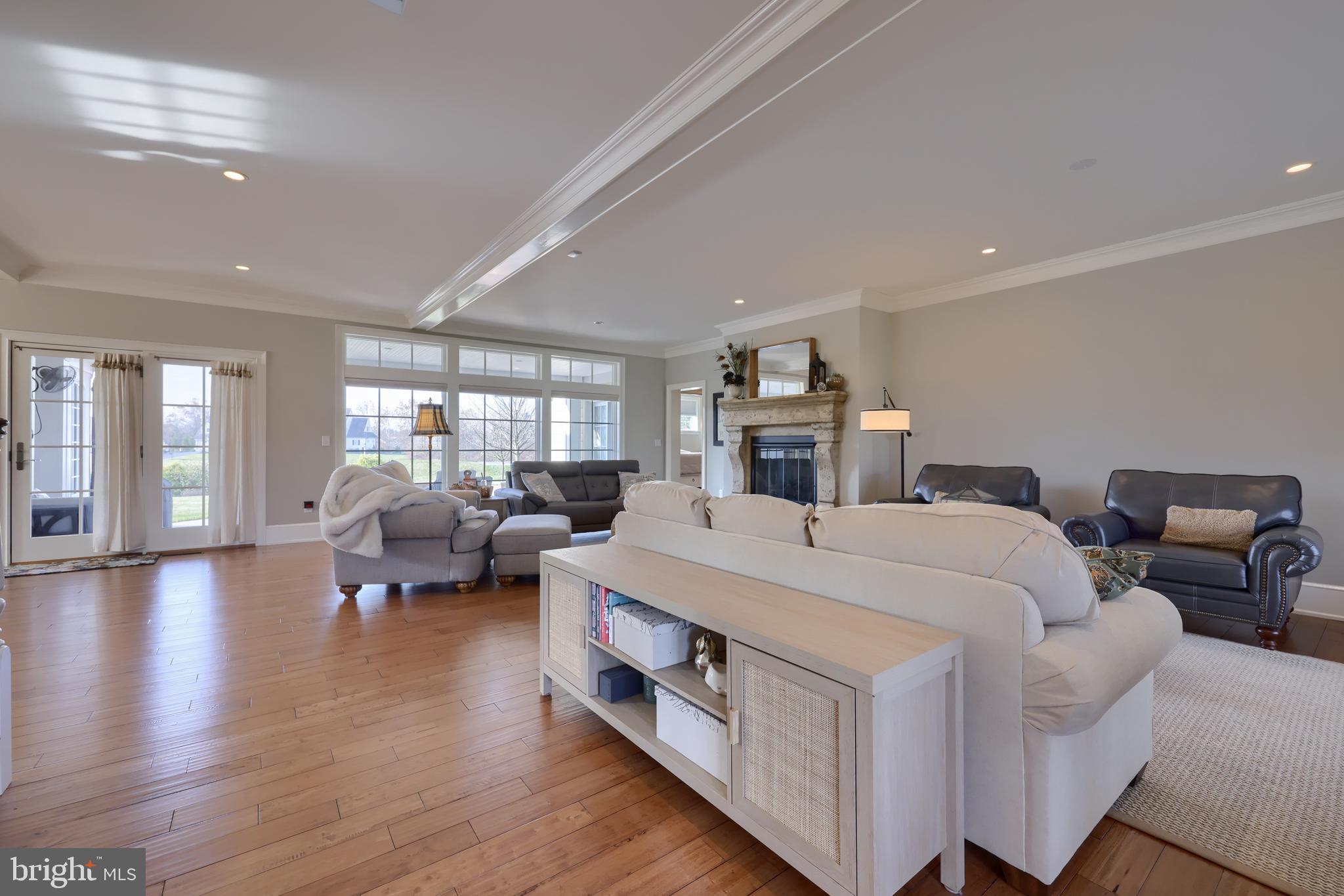 FARM ON QUARRY ROAD - Residential