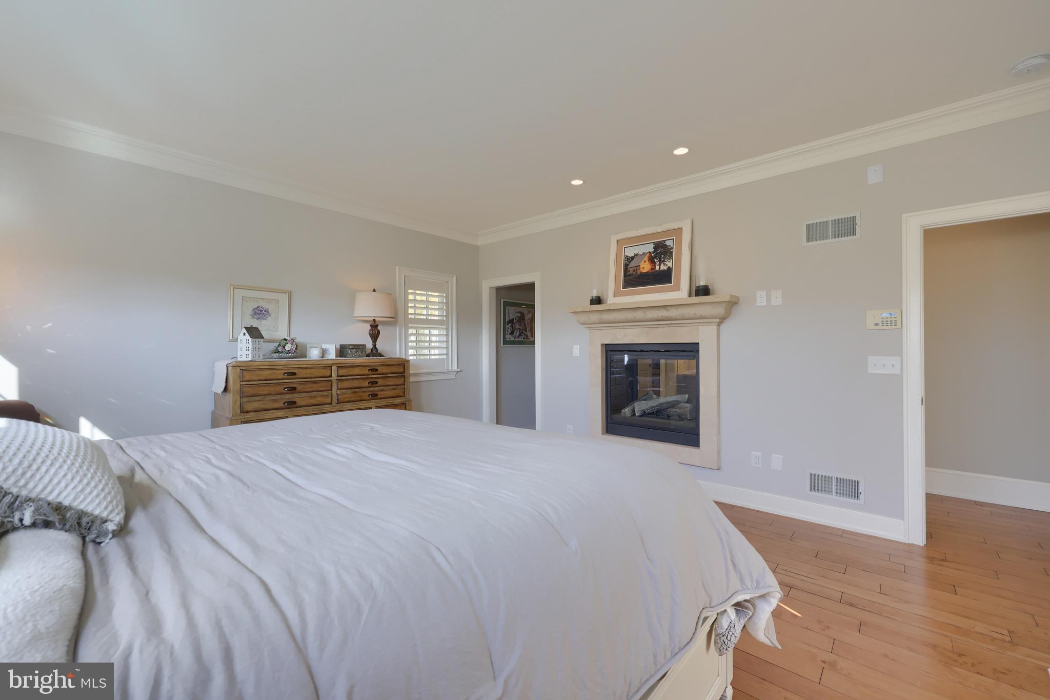 FARM ON QUARRY ROAD - Residential