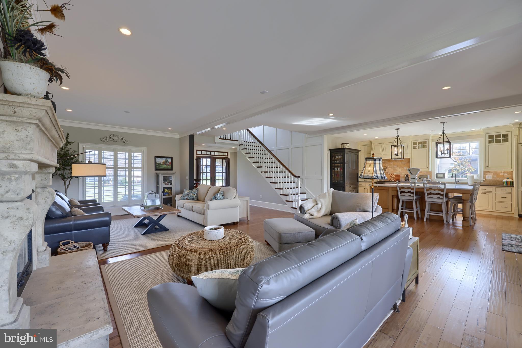 FARM ON QUARRY ROAD - Residential