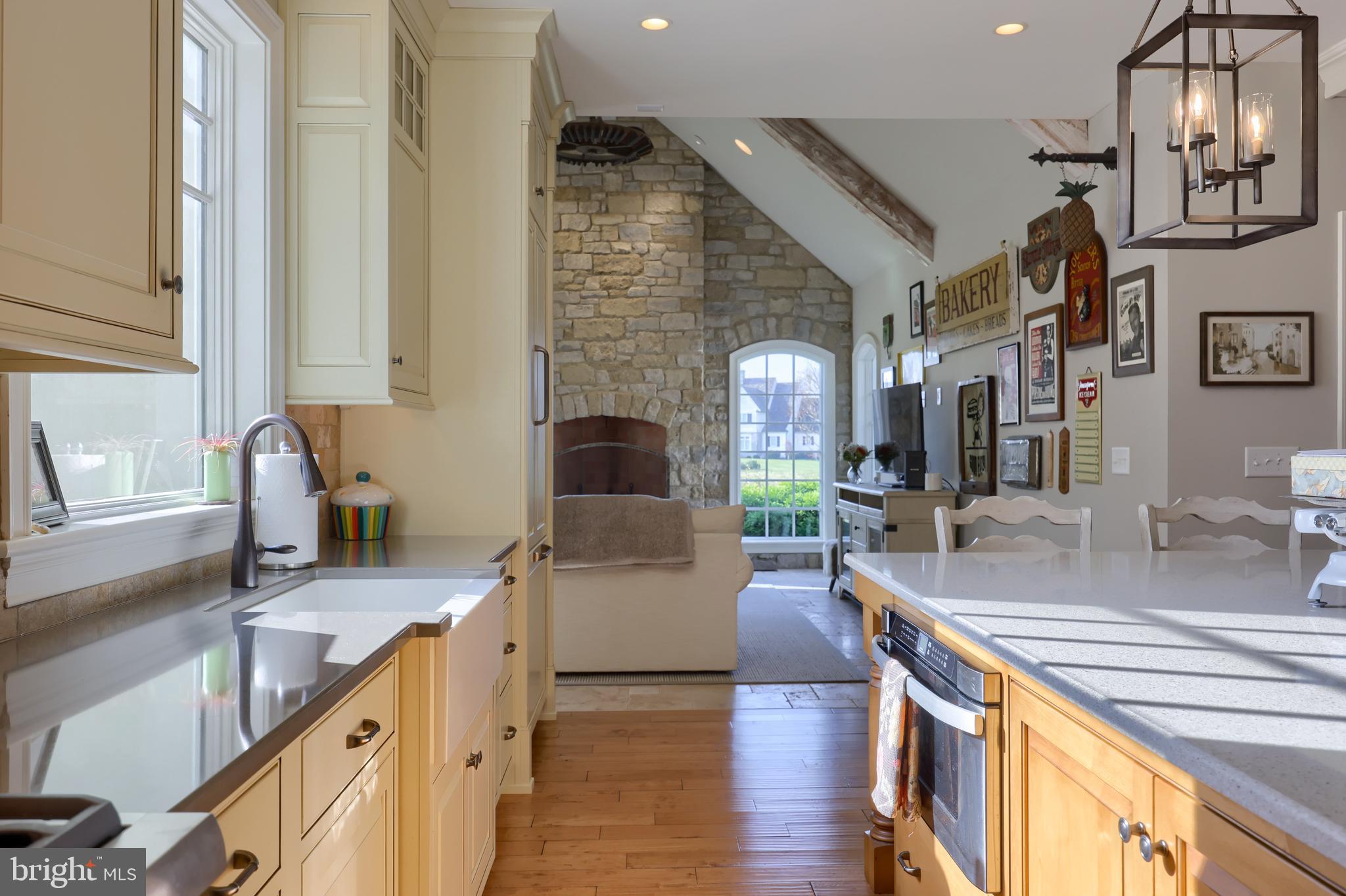 FARM ON QUARRY ROAD - Residential