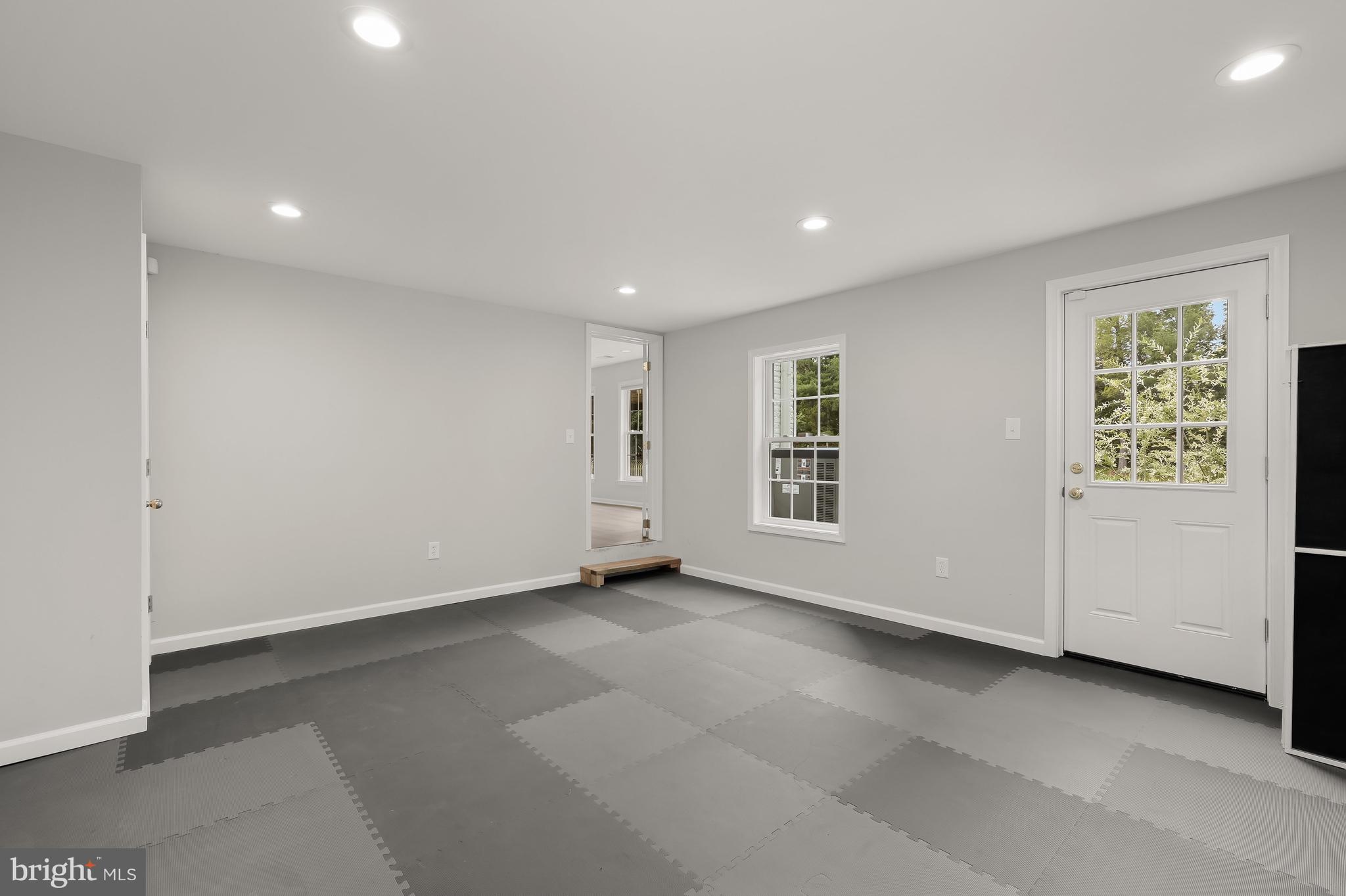 BLENHEIM - Residential