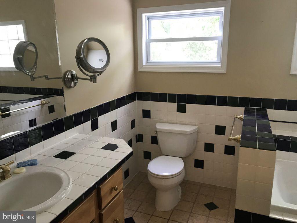 MERRIMACK PARK - Residential Lease