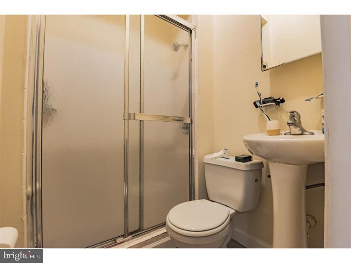 NORTH CENTRAL - Residential Lease