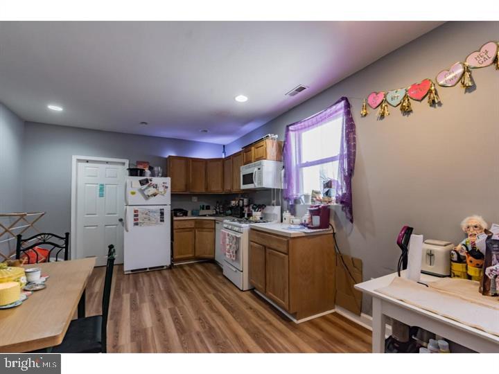 NORTH CENTRAL - Residential Lease