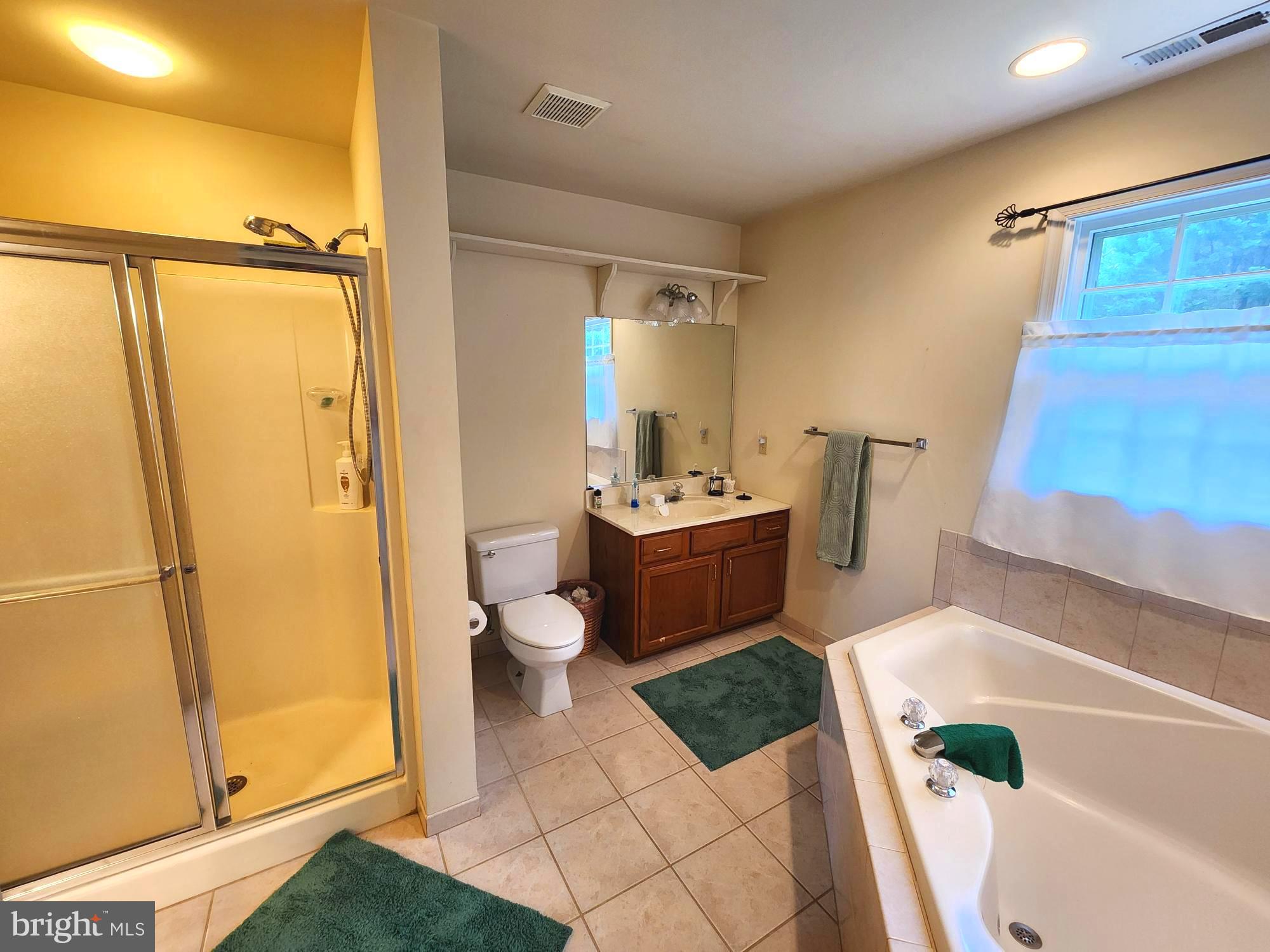 WETHERBEE II - Residential Lease