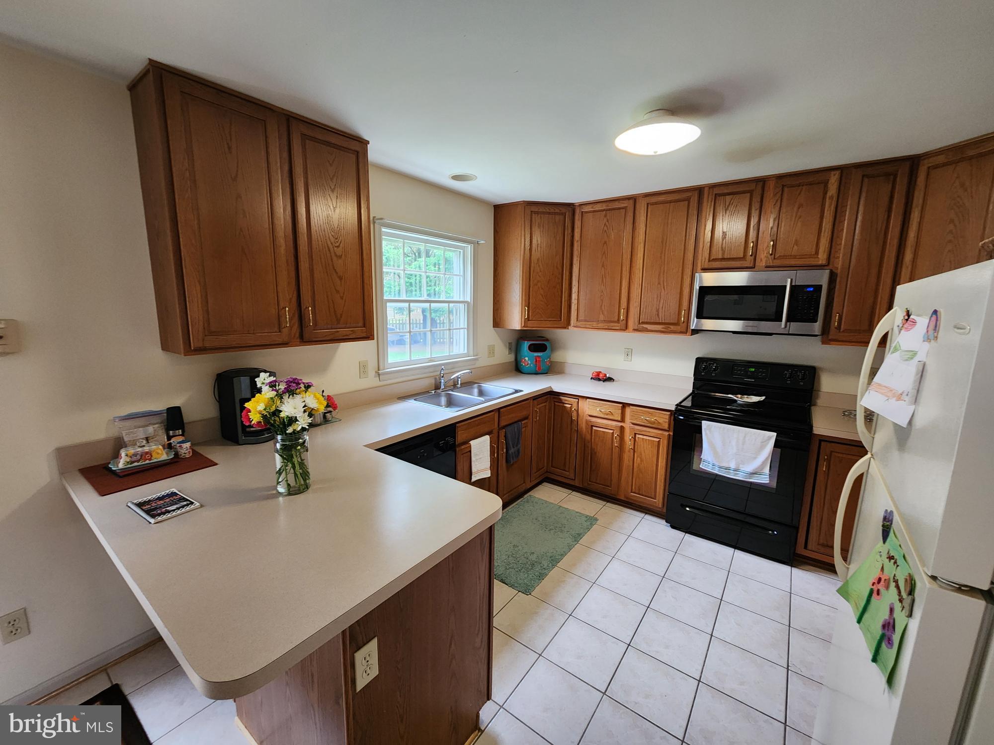 109 FREDERICK DR
