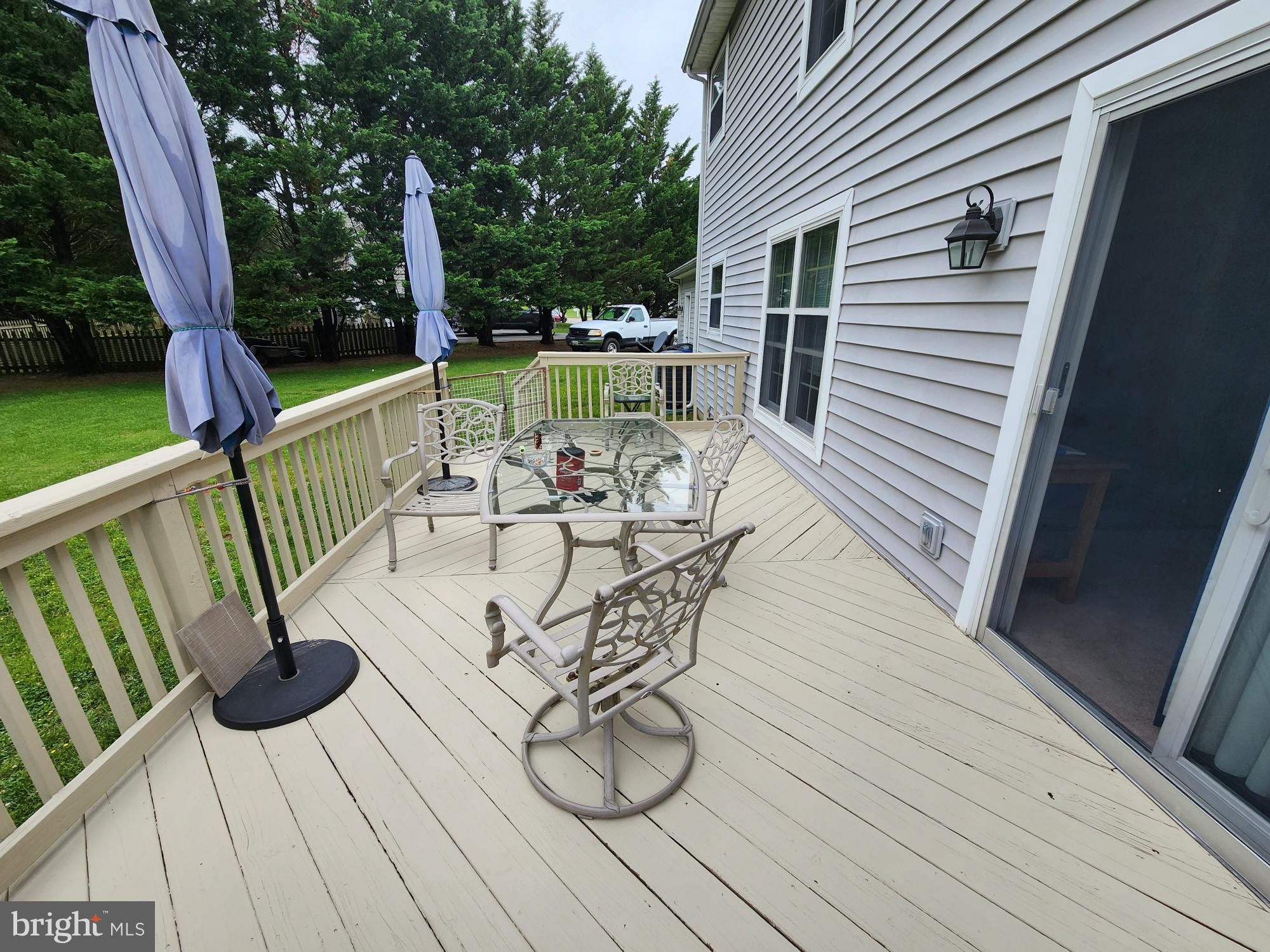 109 FREDERICK DR