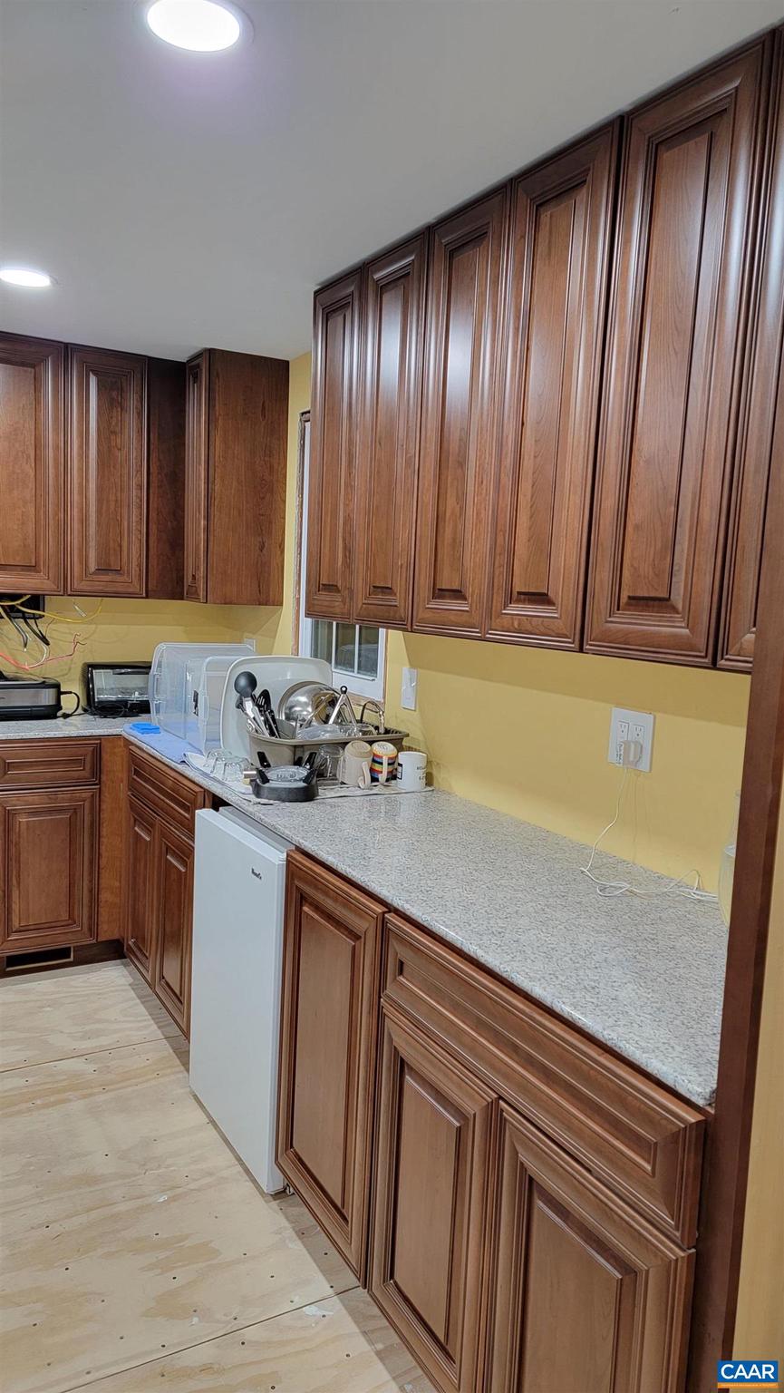 6685 JEFFERSON MILL RD